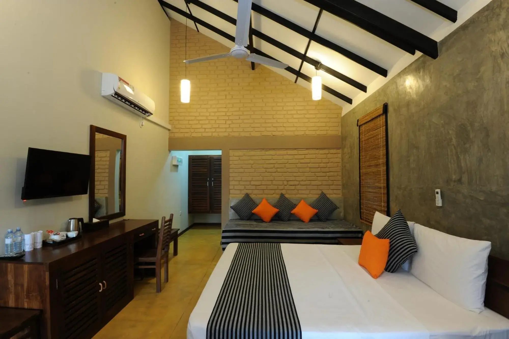 TV and multimedia, Bed in Melheim Beach Kalpitiya TV and multimedia, Bed in Melheim Beach Kalpitiya