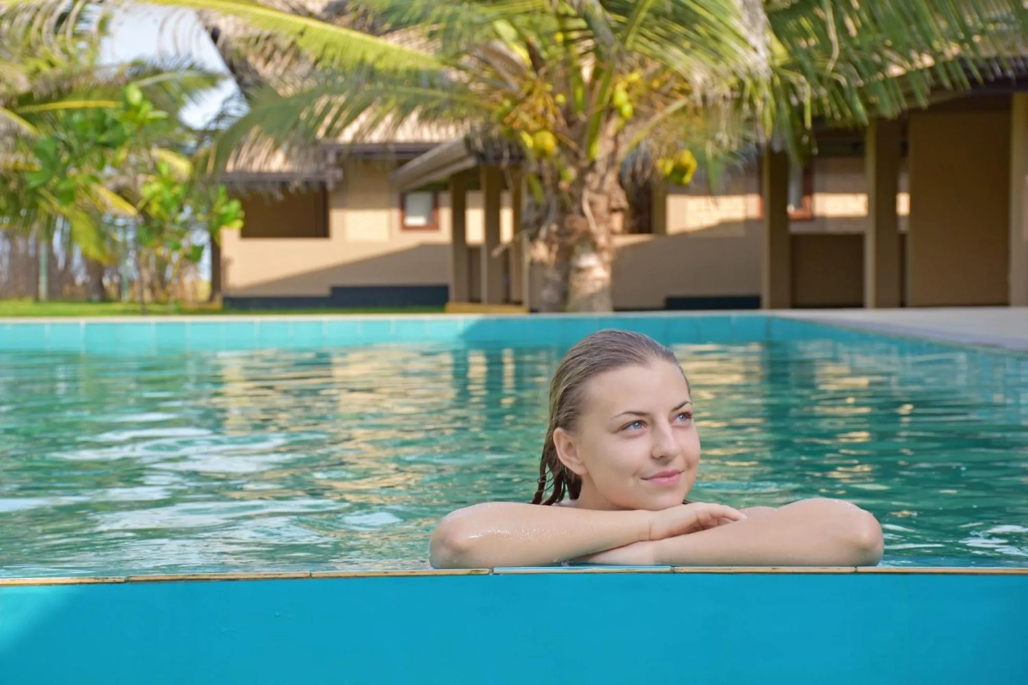 People in Melheim Beach Kalpitiya