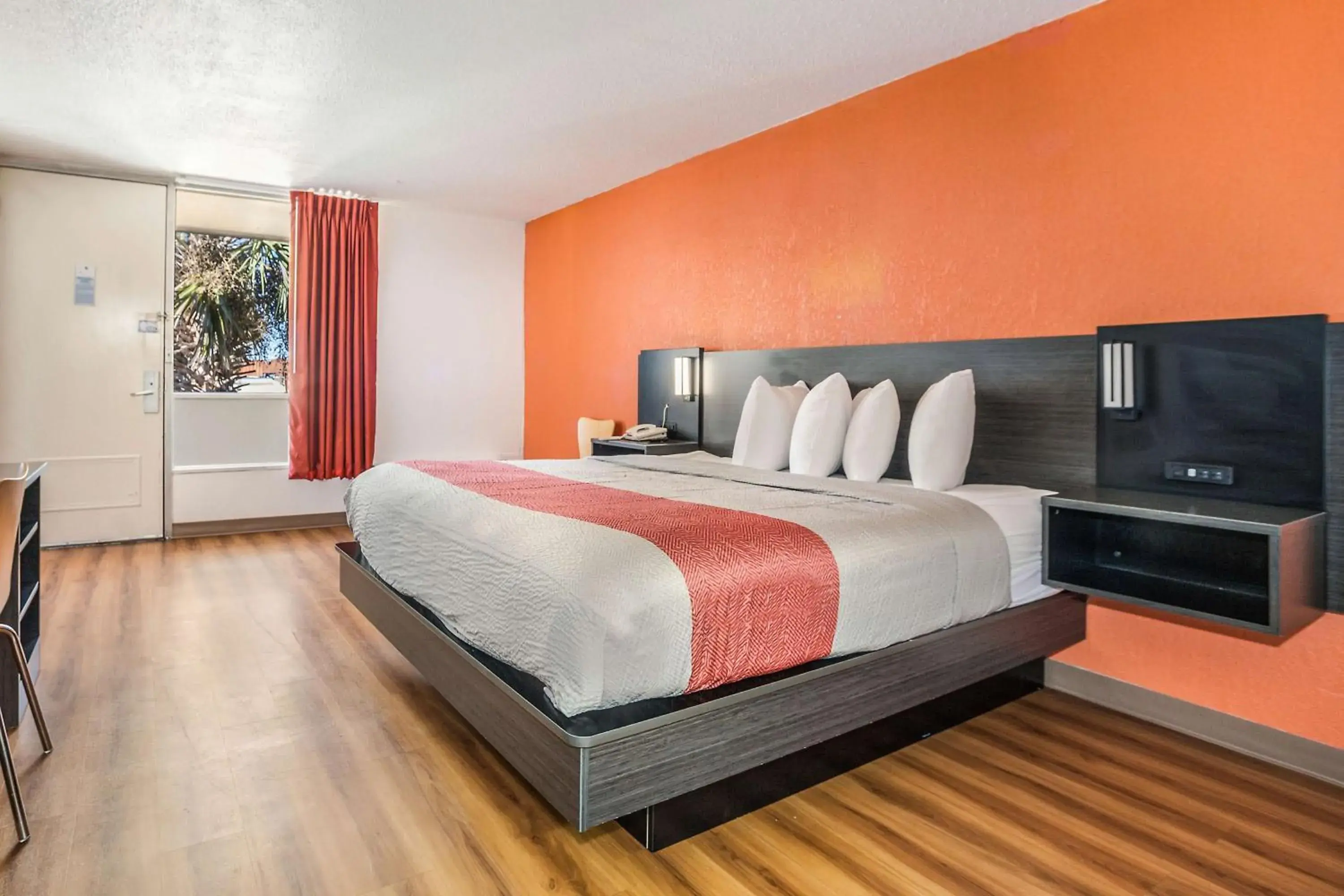 Photo of the whole room, Bed in Motel 6-Florence, SC Photo of the whole room, Bed in Motel 6-Florence, SC