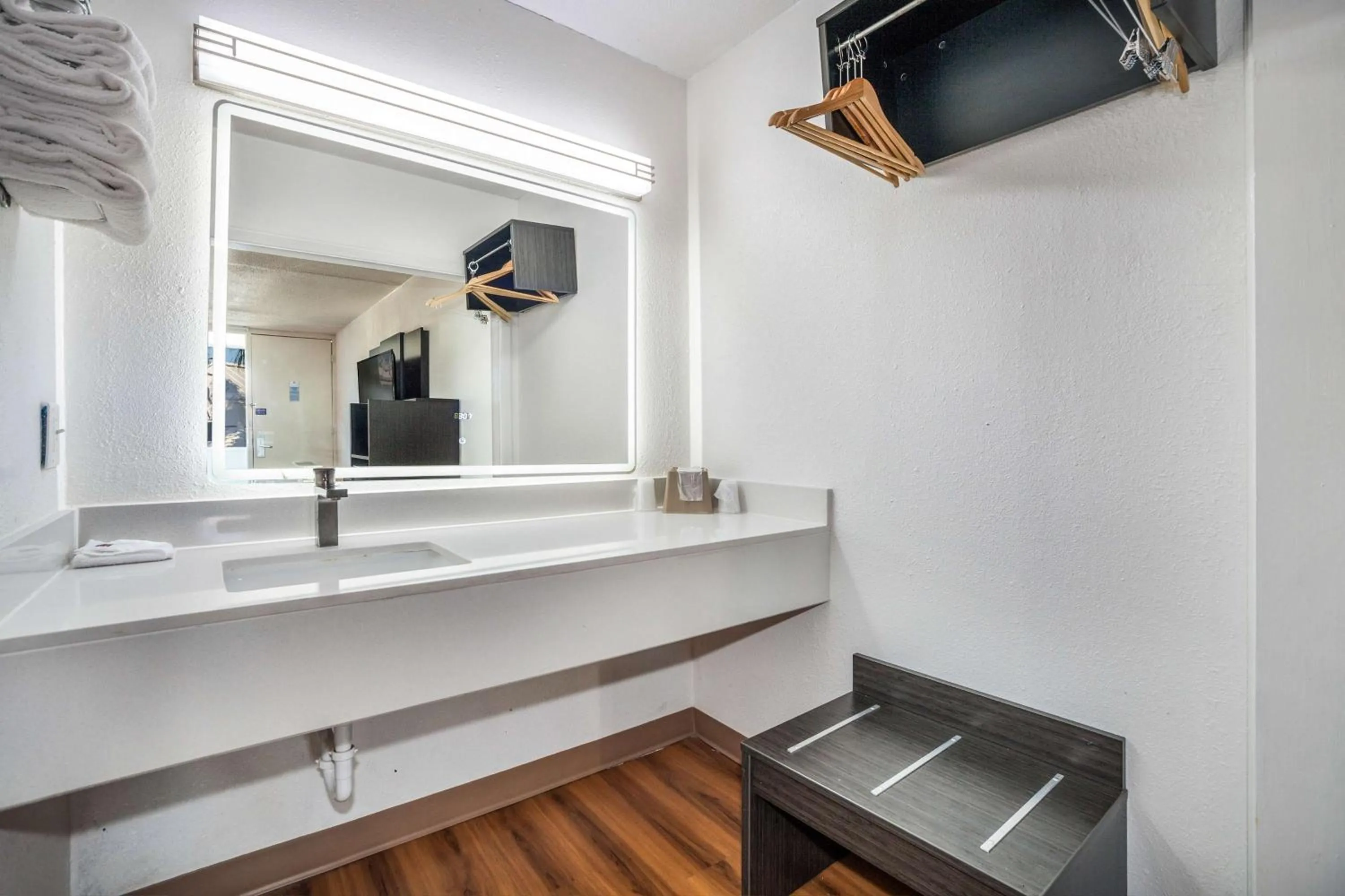 Bathroom in Motel 6-Florence, SC