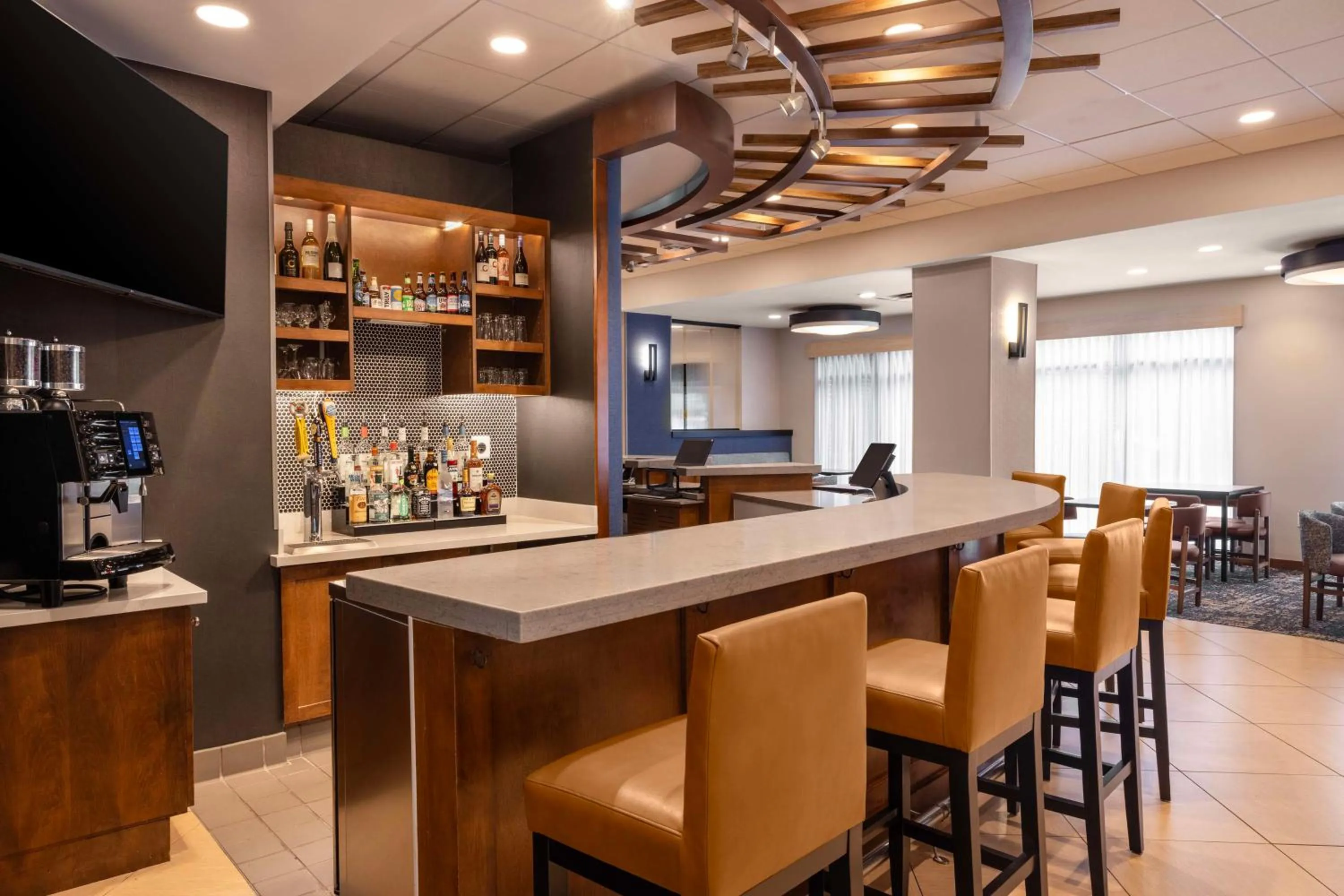 Restaurant/places to eat in Hyatt Place Sterling Dulles Airport North