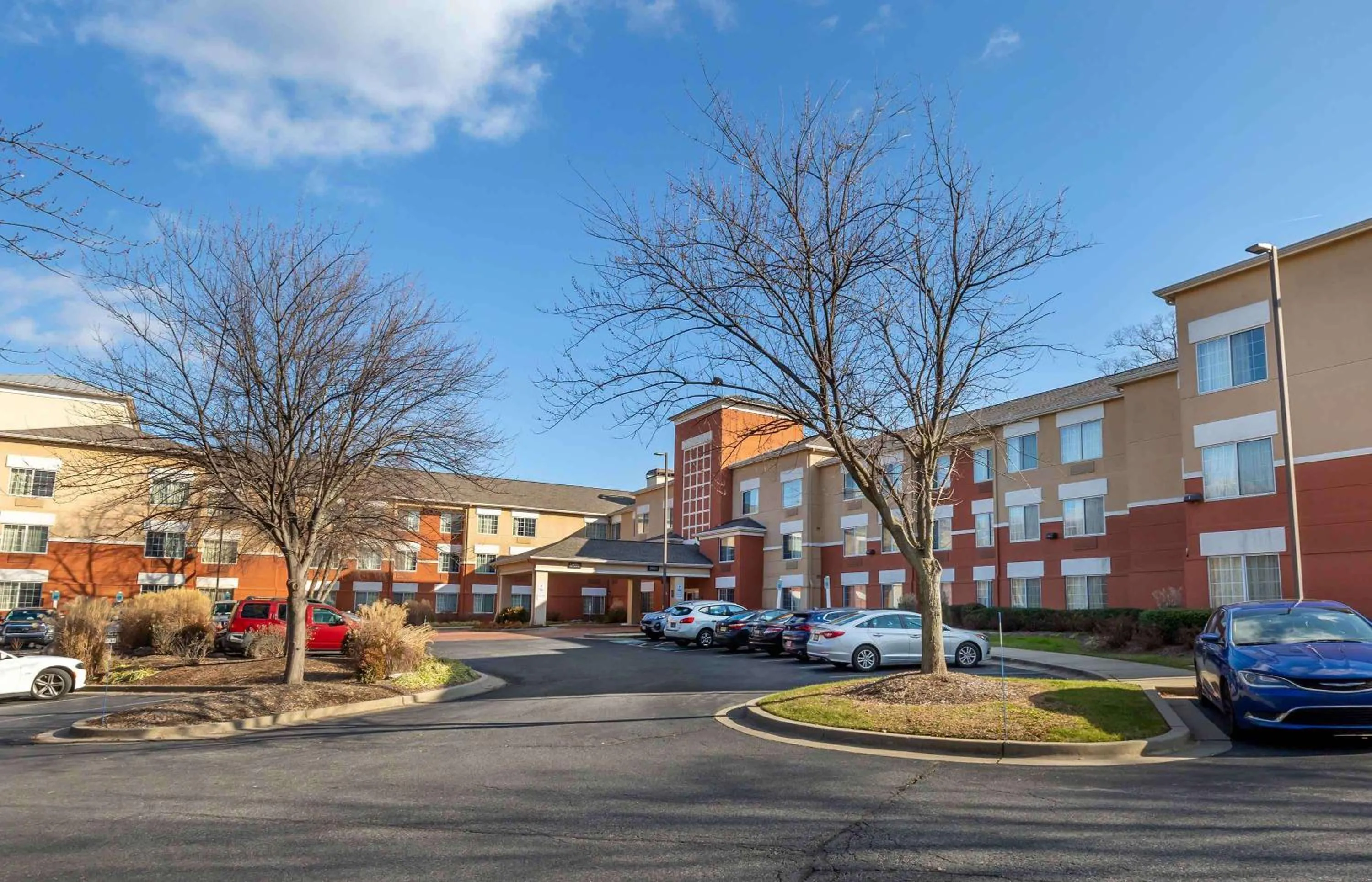 Property building in Extended Stay America Suites - Washington, DC - Rockville
