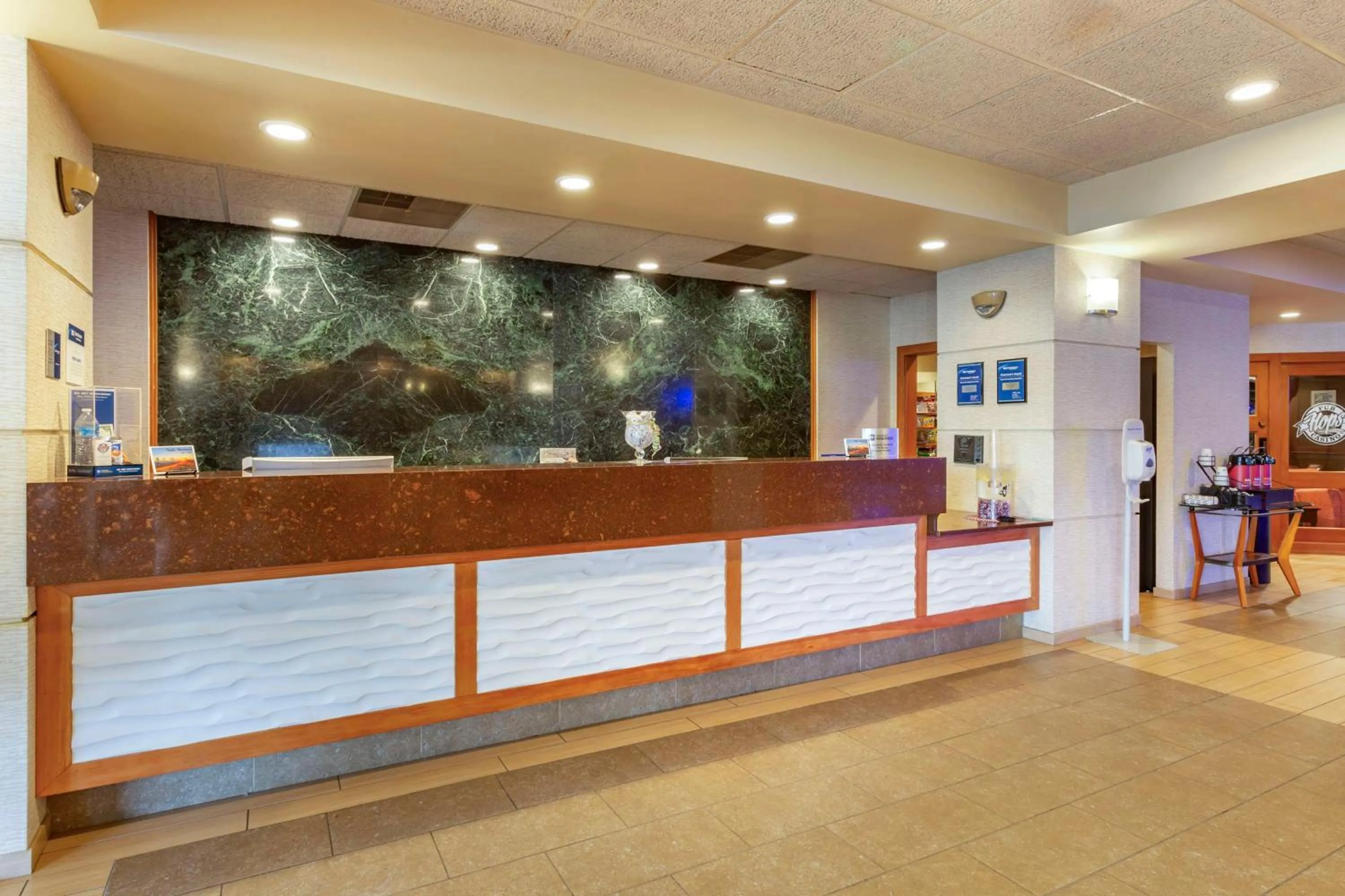 Lobby or reception in Best Western Plus Butte Plaza Inn