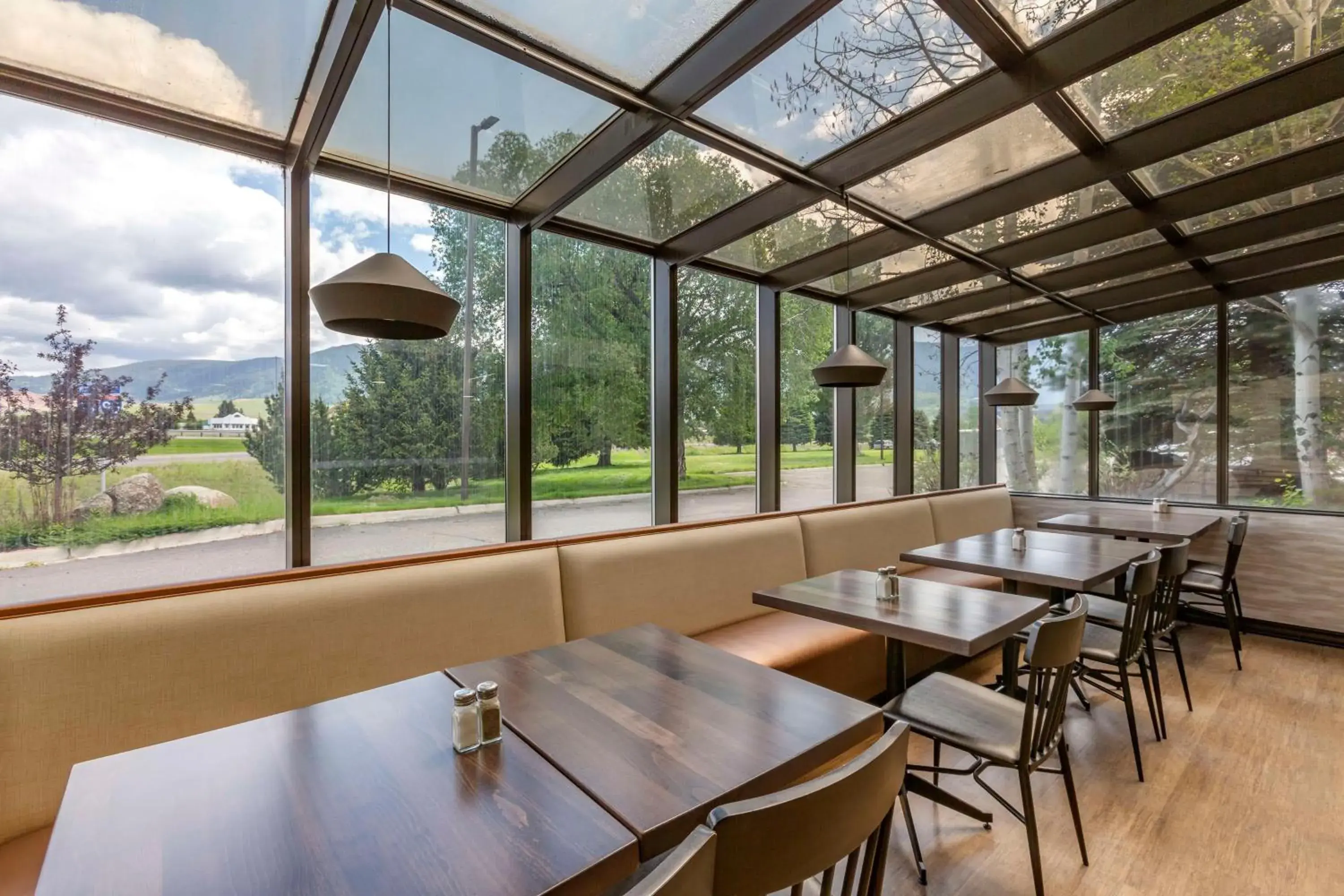 Breakfast in Best Western Plus Butte Plaza Inn Breakfast in Best Western Plus Butte Plaza Inn