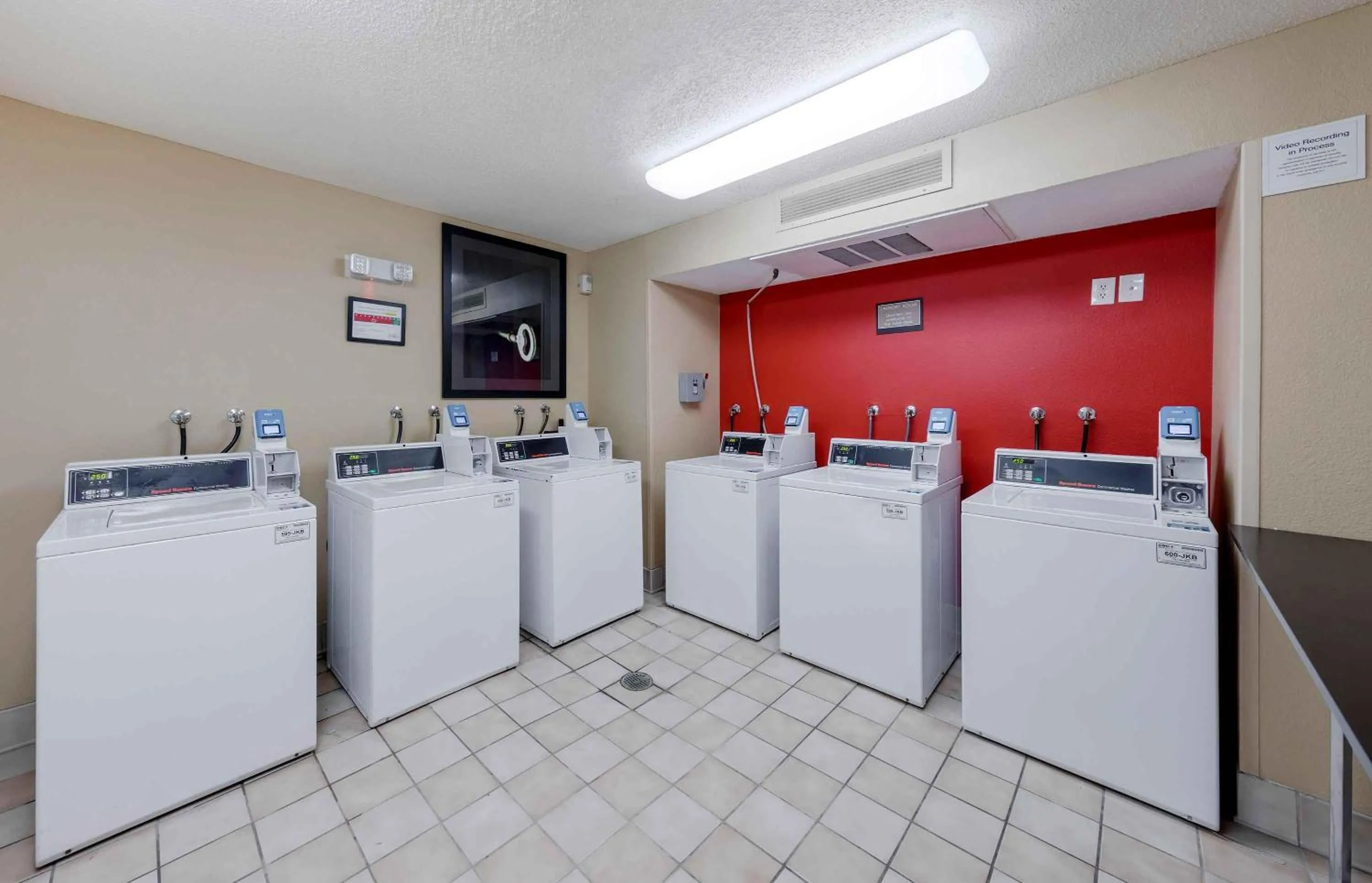 Property building in Extended Stay America Suites - Orange County - Cypress