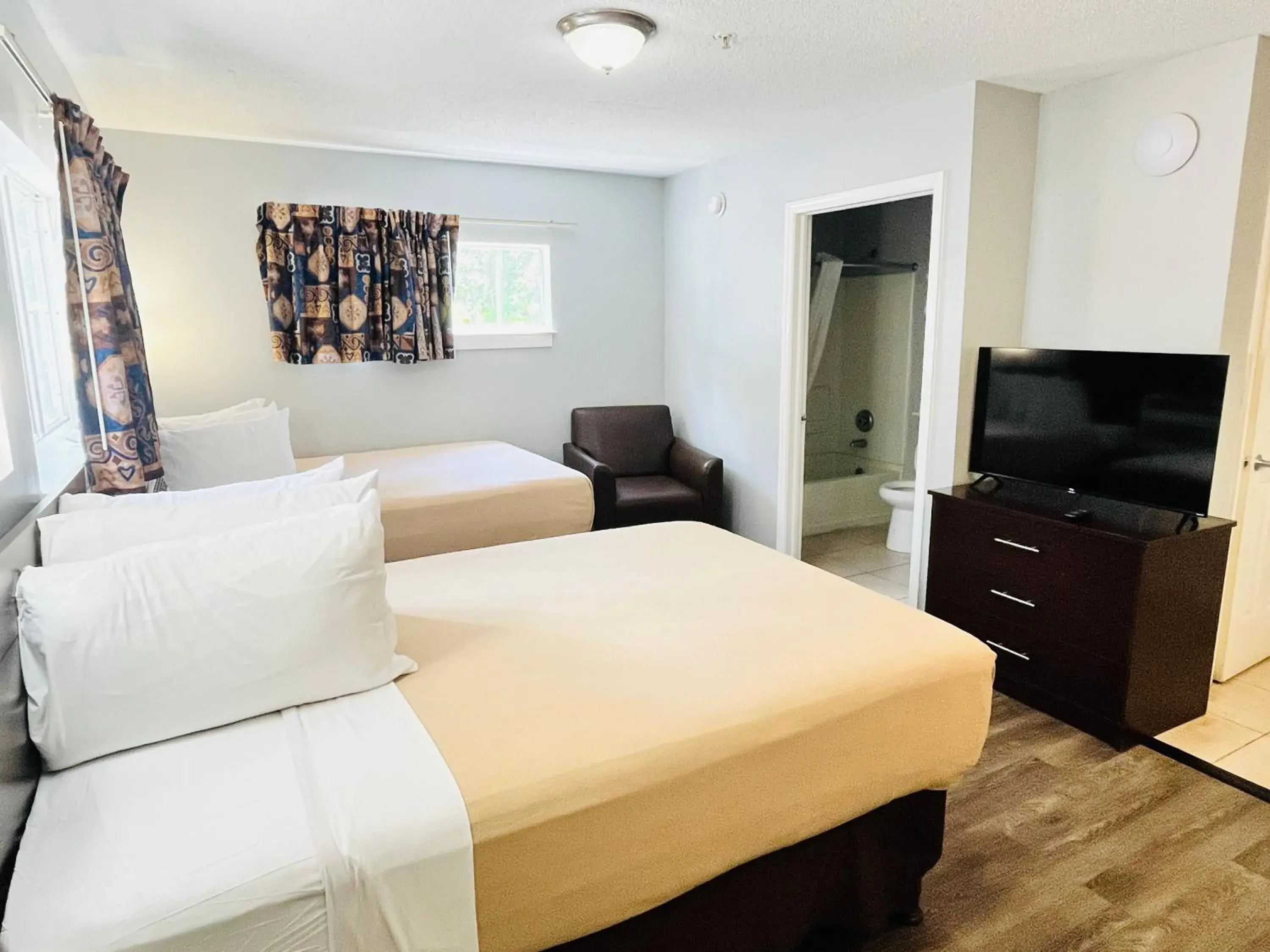 Double Room with Two Double Beds - Non-Smoking in Tampa Bay Extended Stay - Airport Double Room with Two Double Beds - Non-Smoking in Tampa Bay Extended Stay - Airport