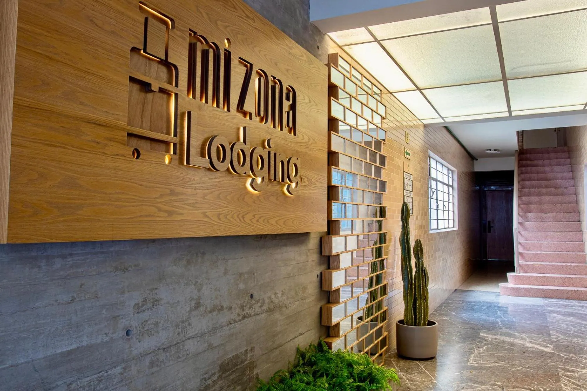 Lobby or reception in Mi Zona Lodging WTC