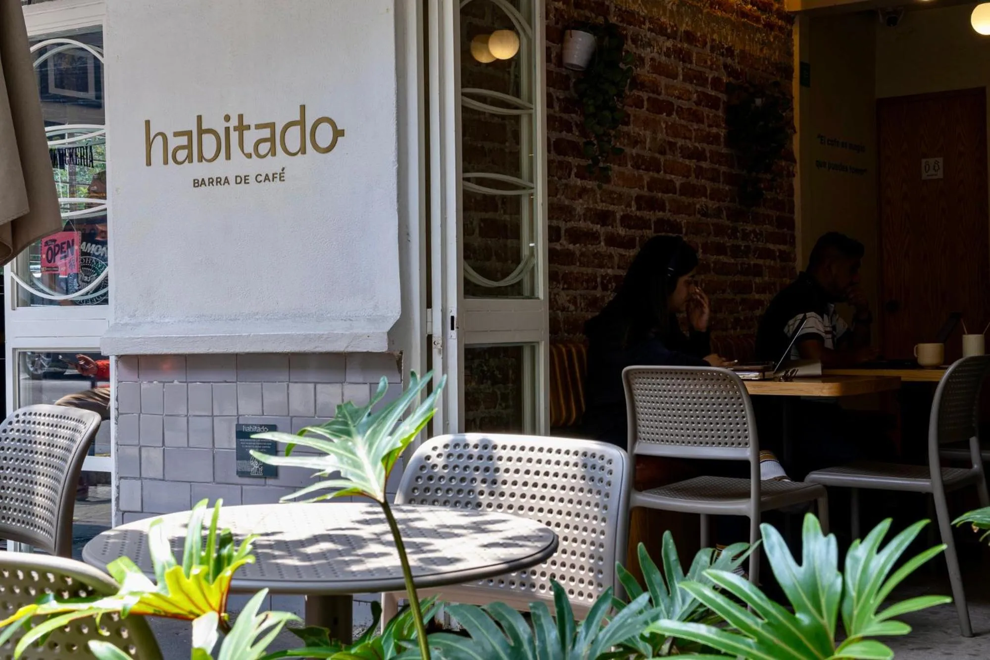 Restaurant/places to eat in Mi Zona Lodging WTC