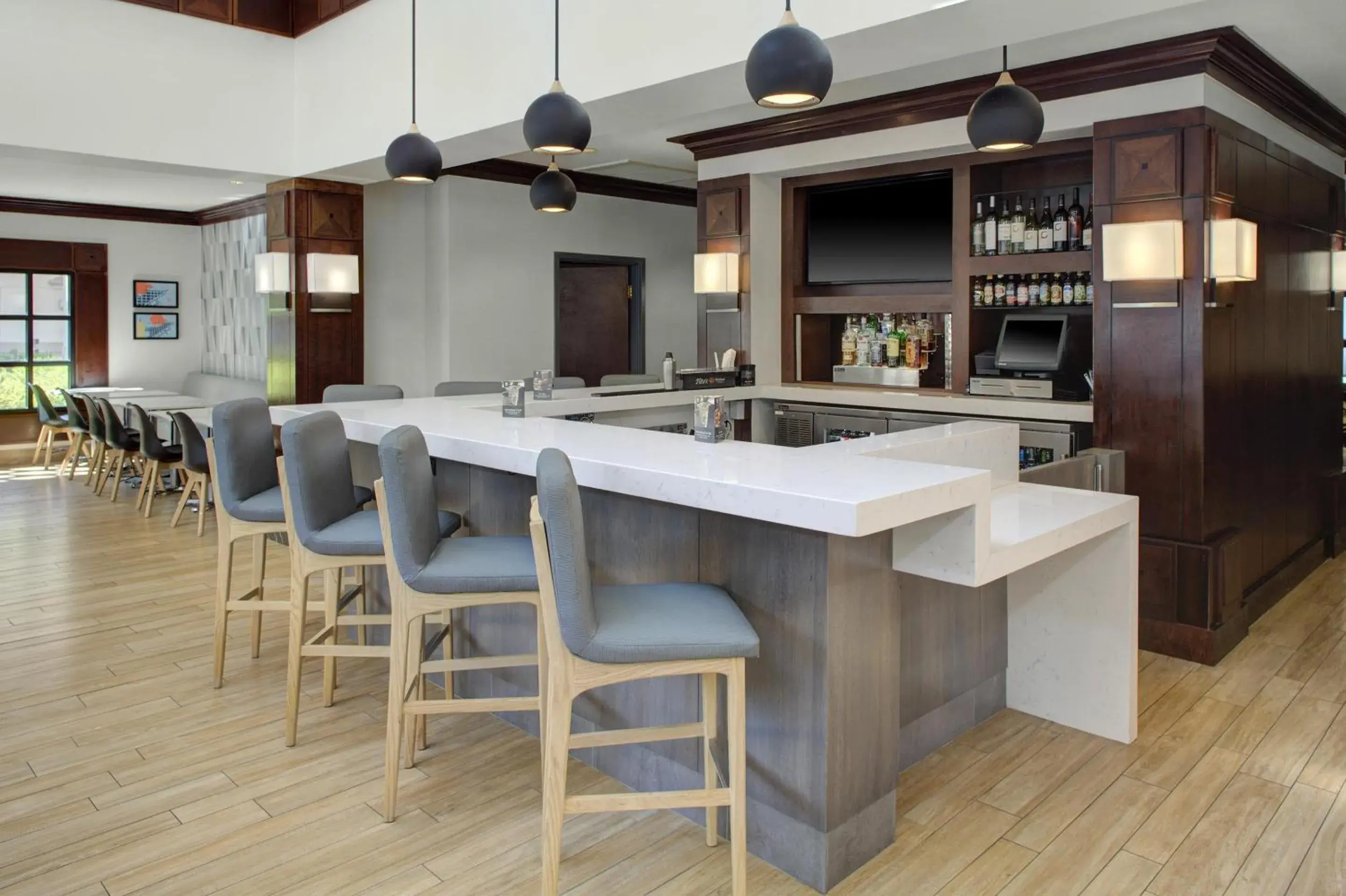 Lounge or bar in Hyatt House Parsippany Whippany Lounge or bar in Hyatt House Parsippany Whippany