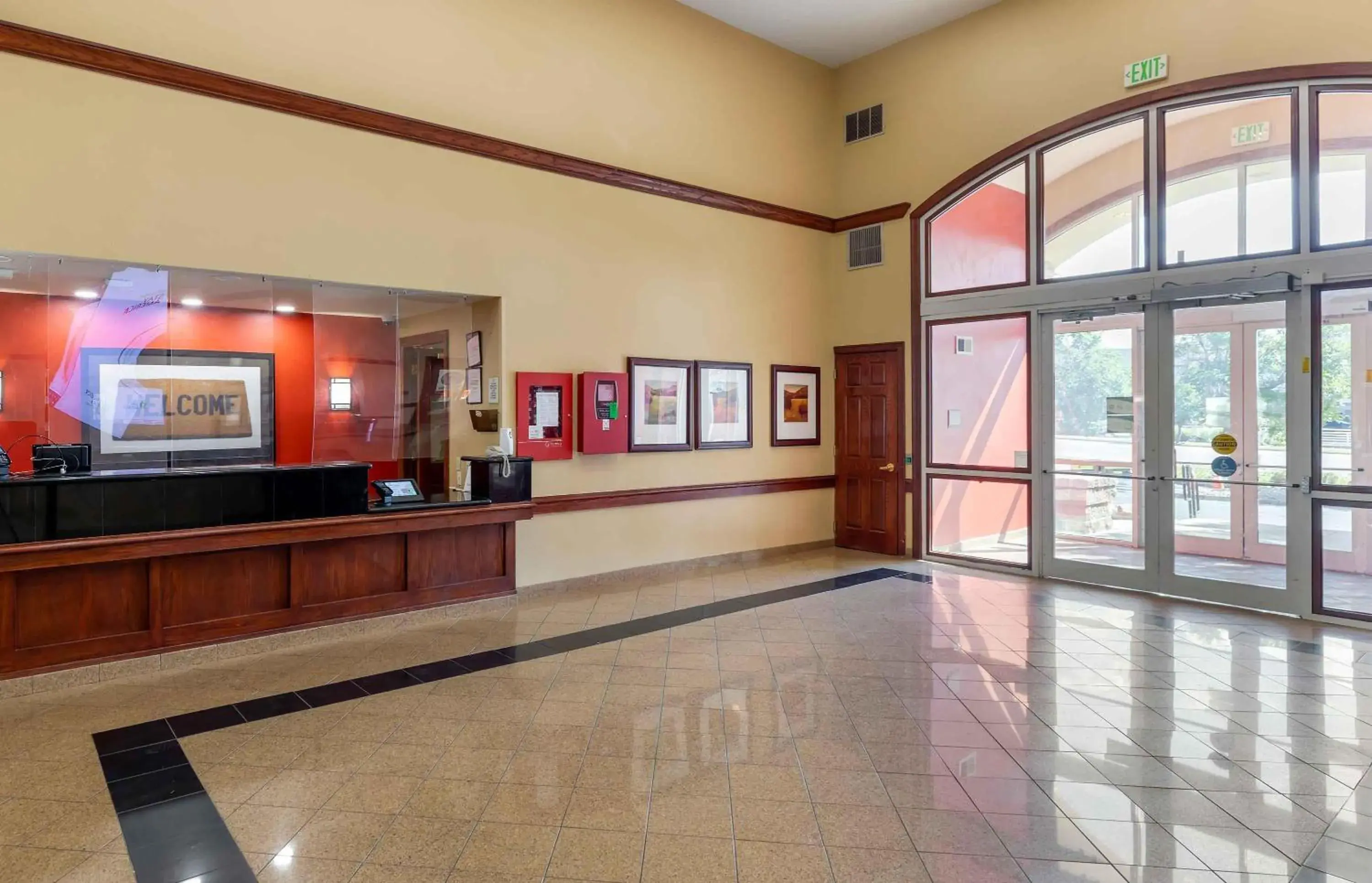 Lobby or reception in Extended Stay America Suites - Denver - Aurora North Lobby or reception in Extended Stay America Suites - Denver - Aurora North