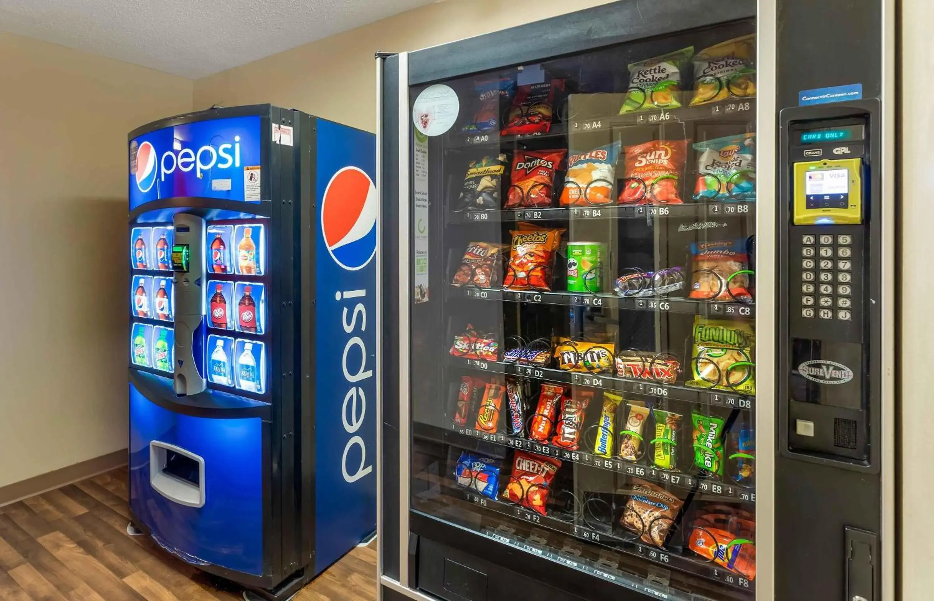 Property building in Extended Stay America Suites - Denver - Aurora North Property building in Extended Stay America Suites - Denver - Aurora North