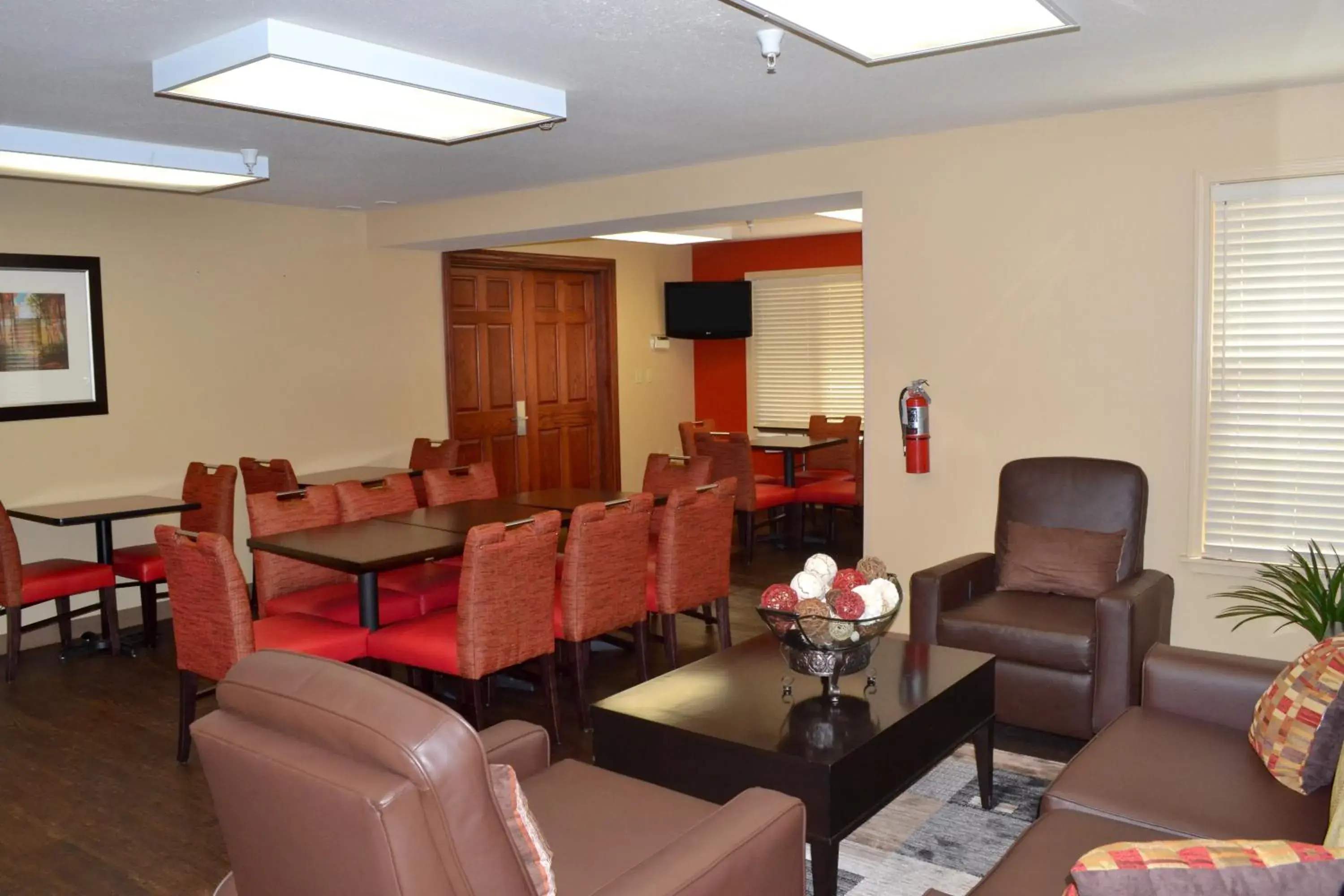 Lounge or bar in Extended Stay America Suites - Denver - Aurora North Lounge or bar in Extended Stay America Suites - Denver - Aurora North