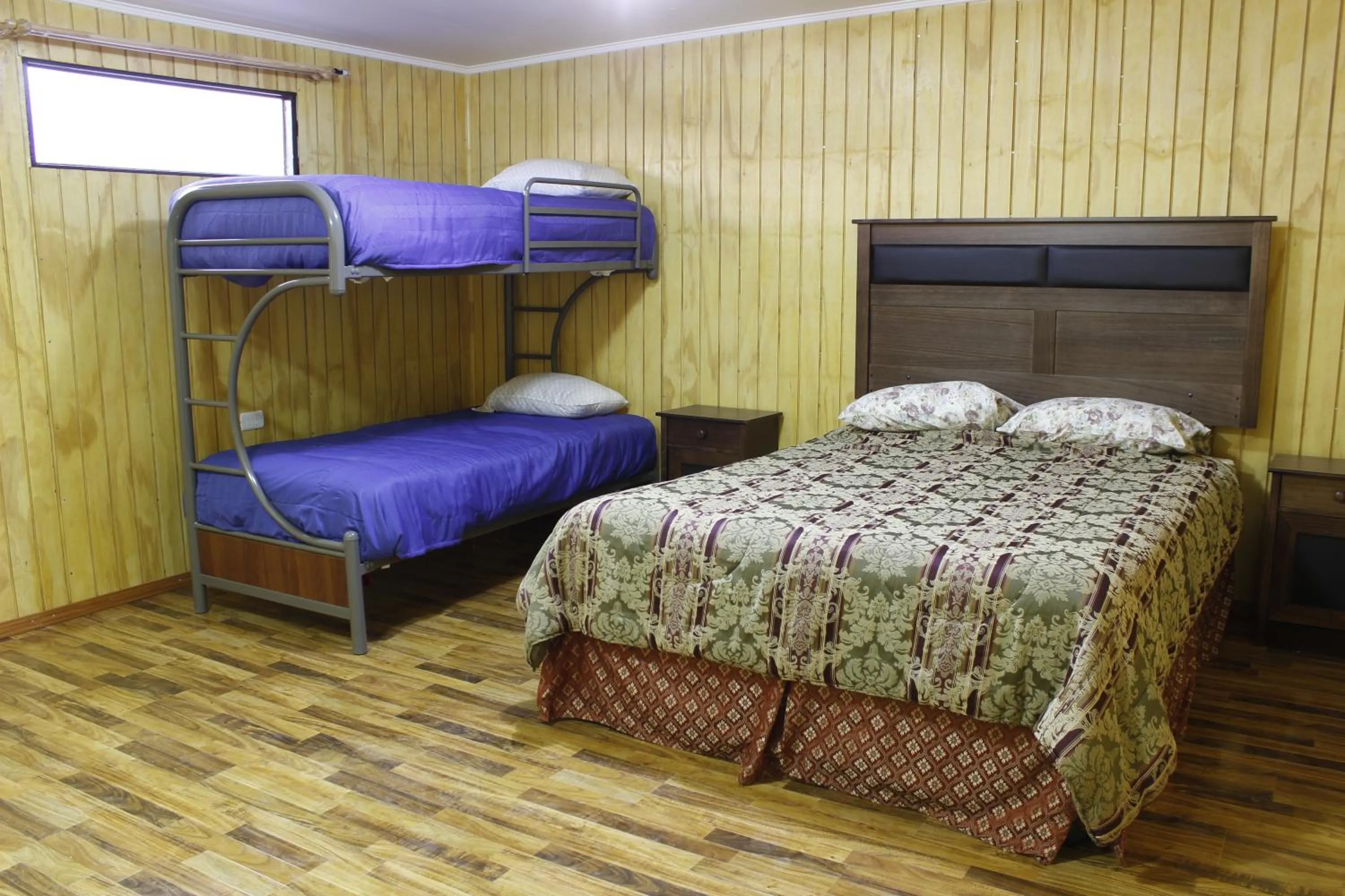 hostal iquisa
