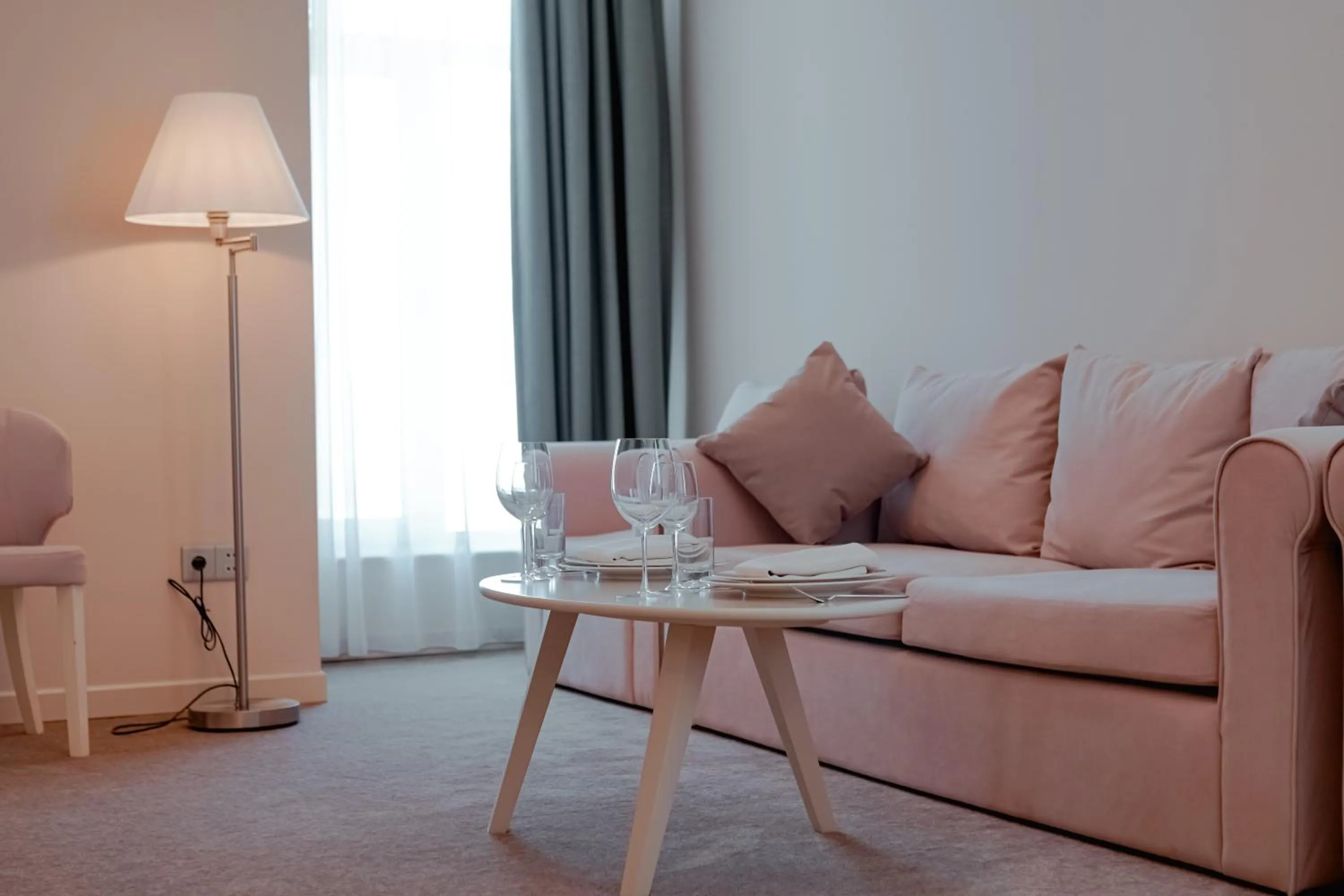 Seating area in Khazar Inji Hotel