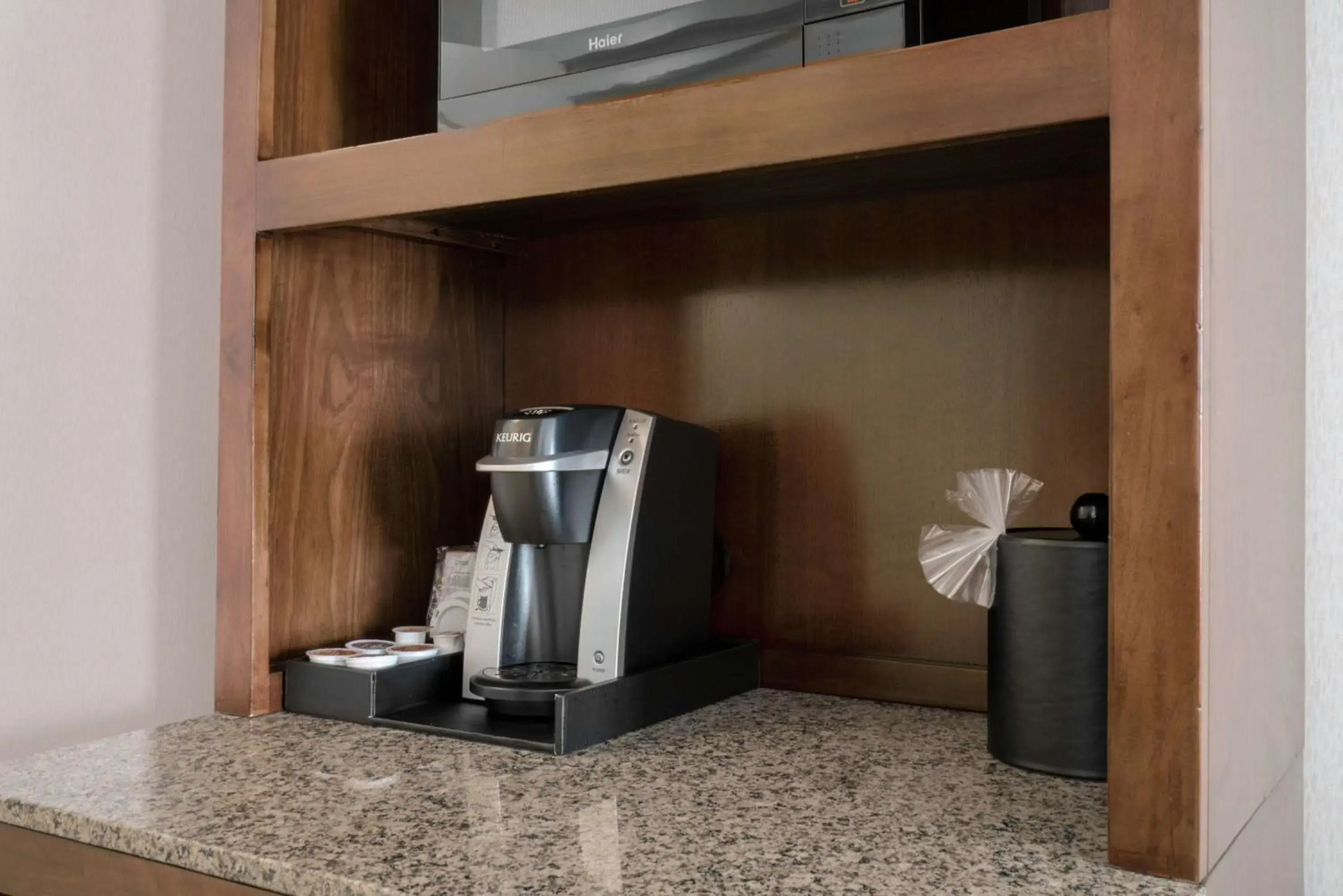 Queen Room with Two Queen Beds in Hilton Garden Inn Valley Forge/Oaks Queen Room with Two Queen Beds in Hilton Garden Inn Valley Forge/Oaks