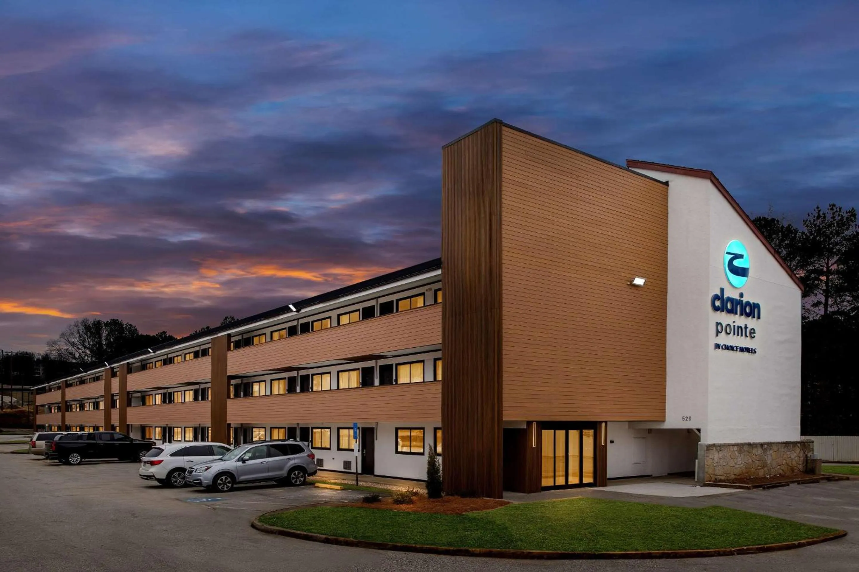 Property building in Clarion Pointe Kennesaw Town Center