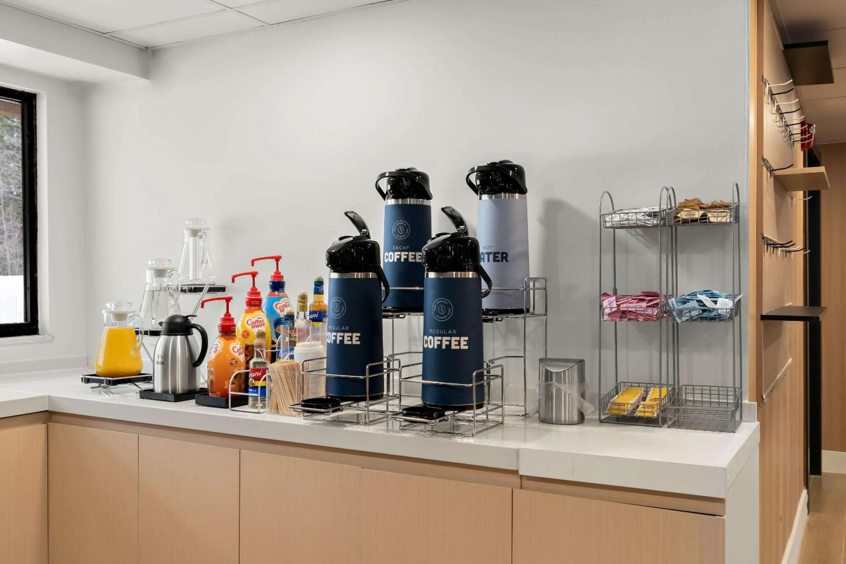 Breakfast in Clarion Pointe Kennesaw Town Center