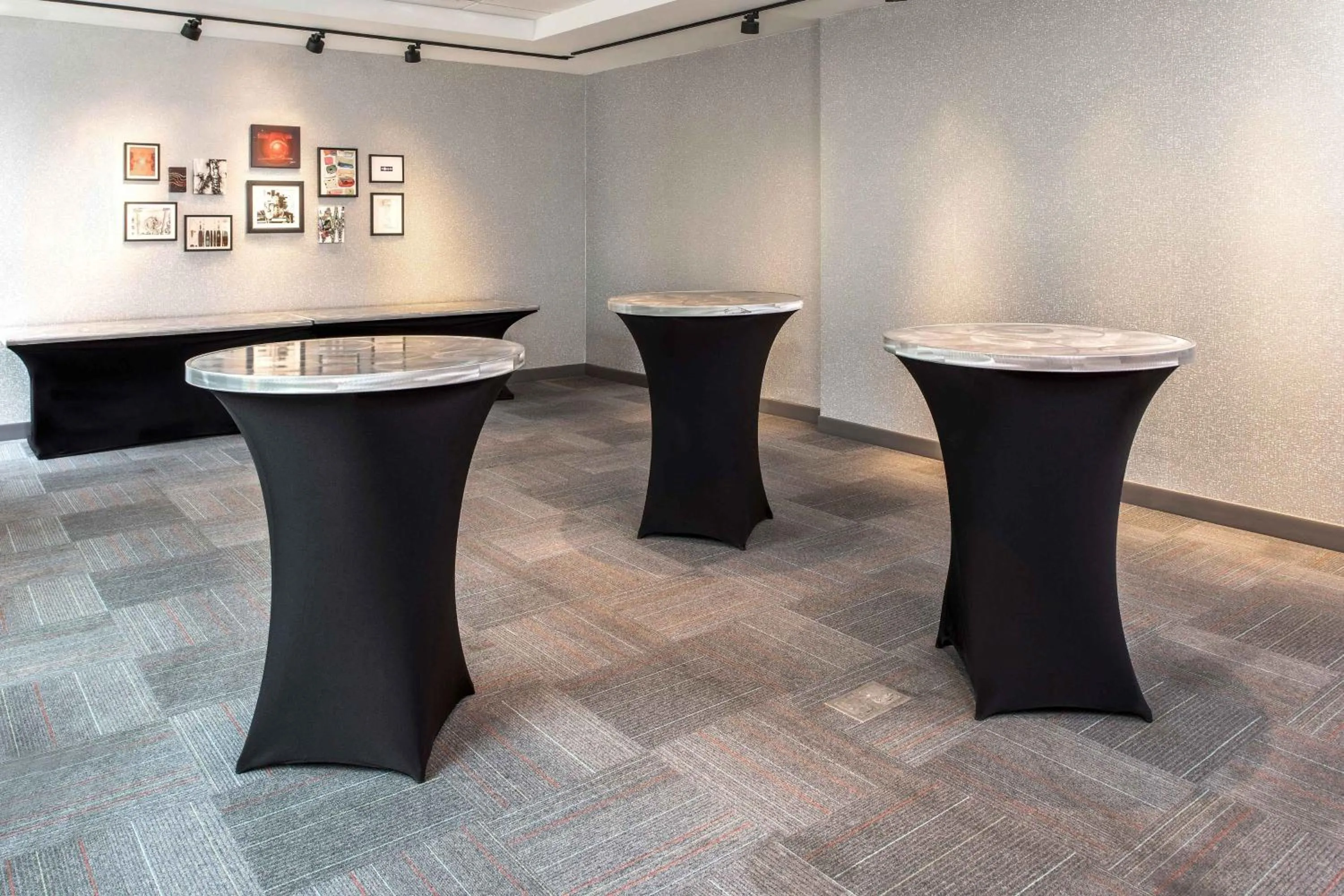 Meeting/conference room in Aloft Charlotte Ballantyne