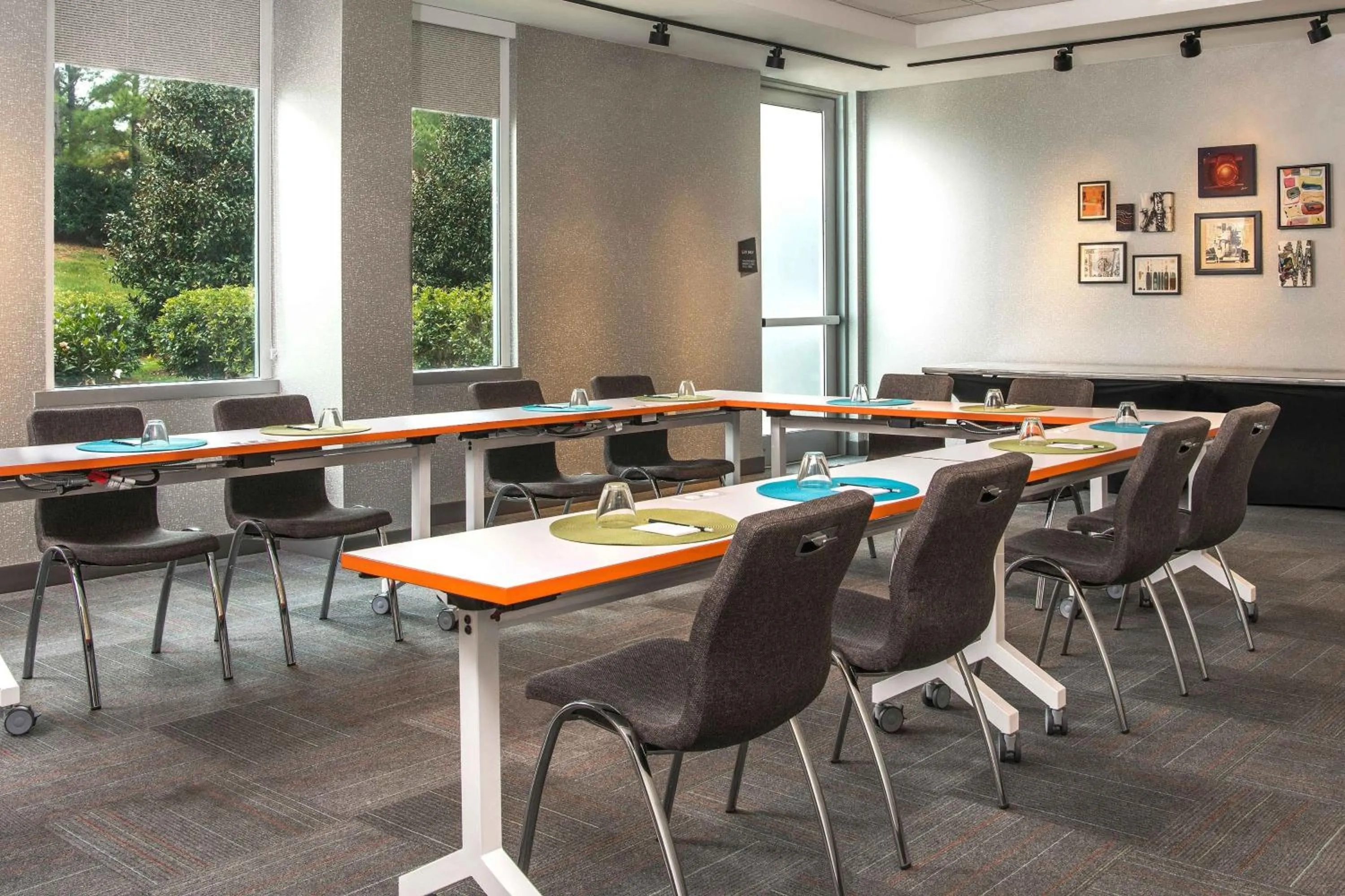 Meeting/conference room in Aloft Charlotte Ballantyne