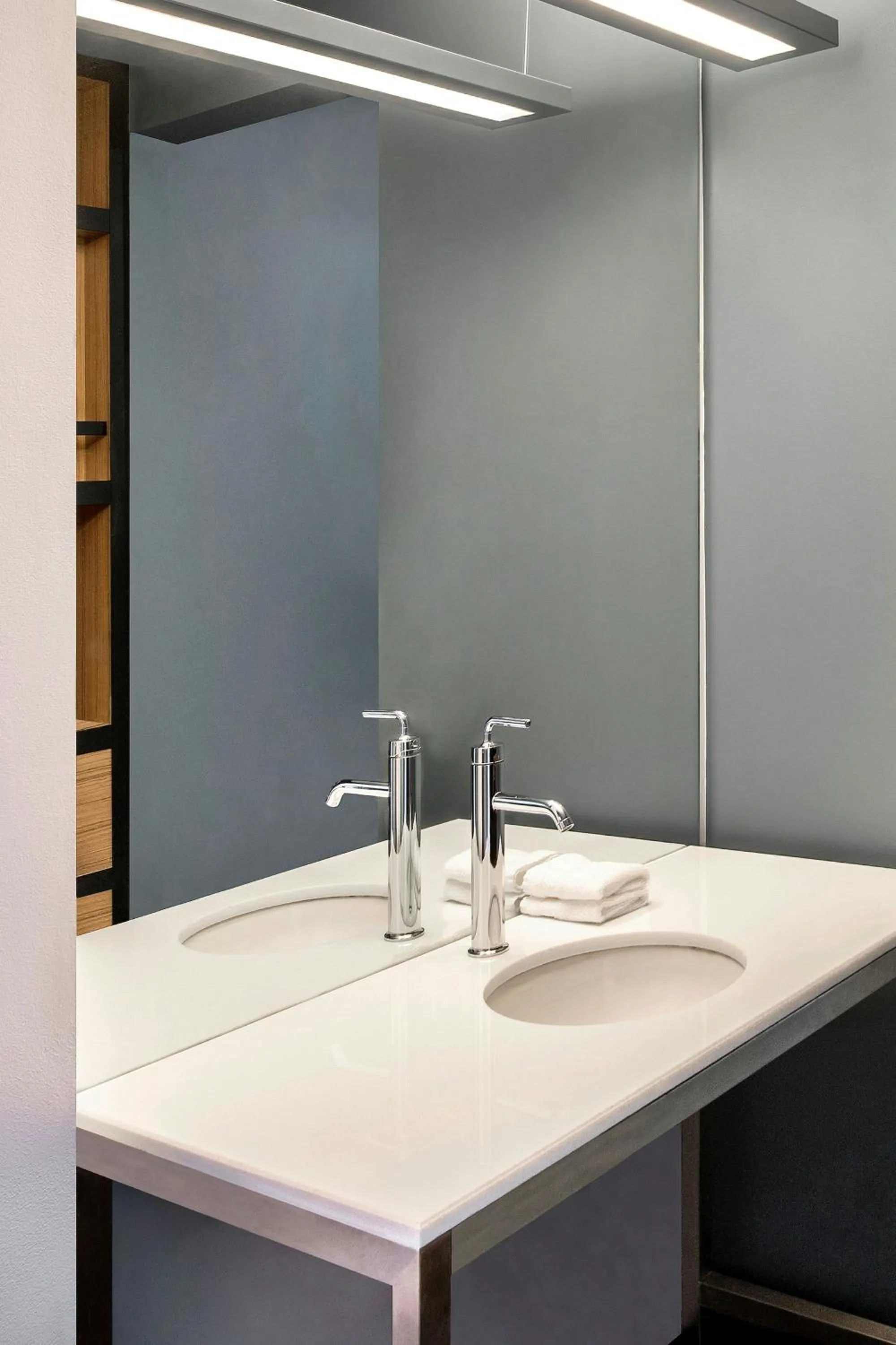 Bathroom in Aloft Charlotte Ballantyne