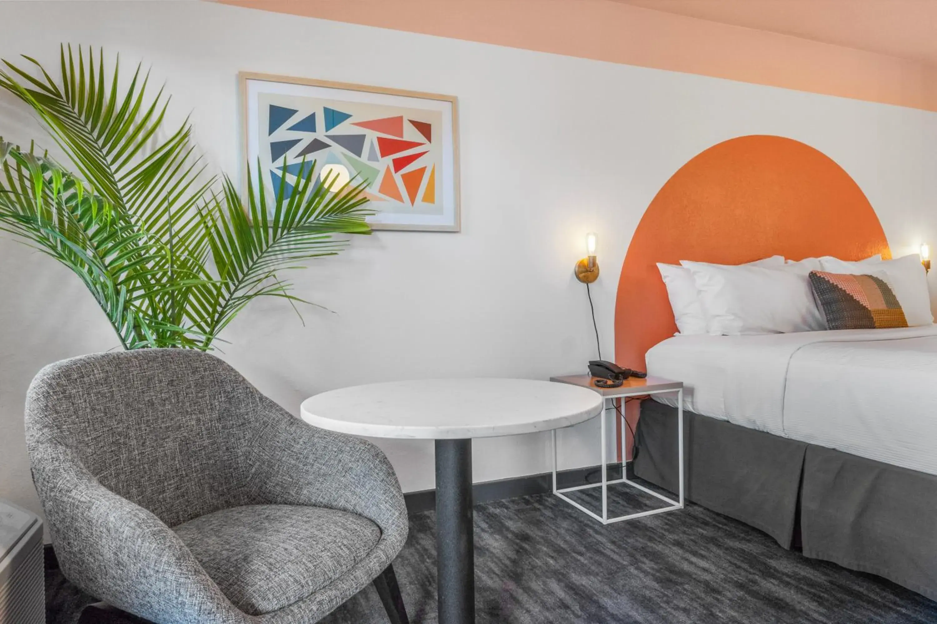 Queen Room - Non Smoking in The Sandman Santa Rosa Sonoma, an Ascend Collection Hotel Queen Room - Non Smoking in The Sandman Santa Rosa Sonoma, an Ascend Collection Hotel