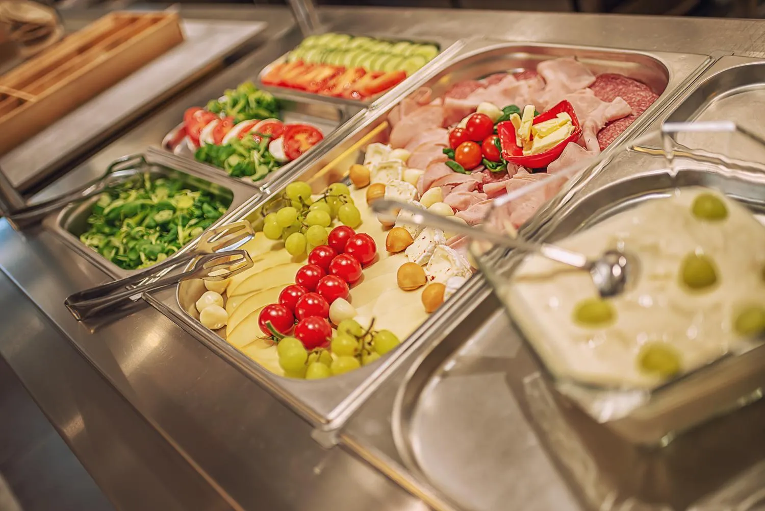 Food and drinks in TIMEOUT City Hotel