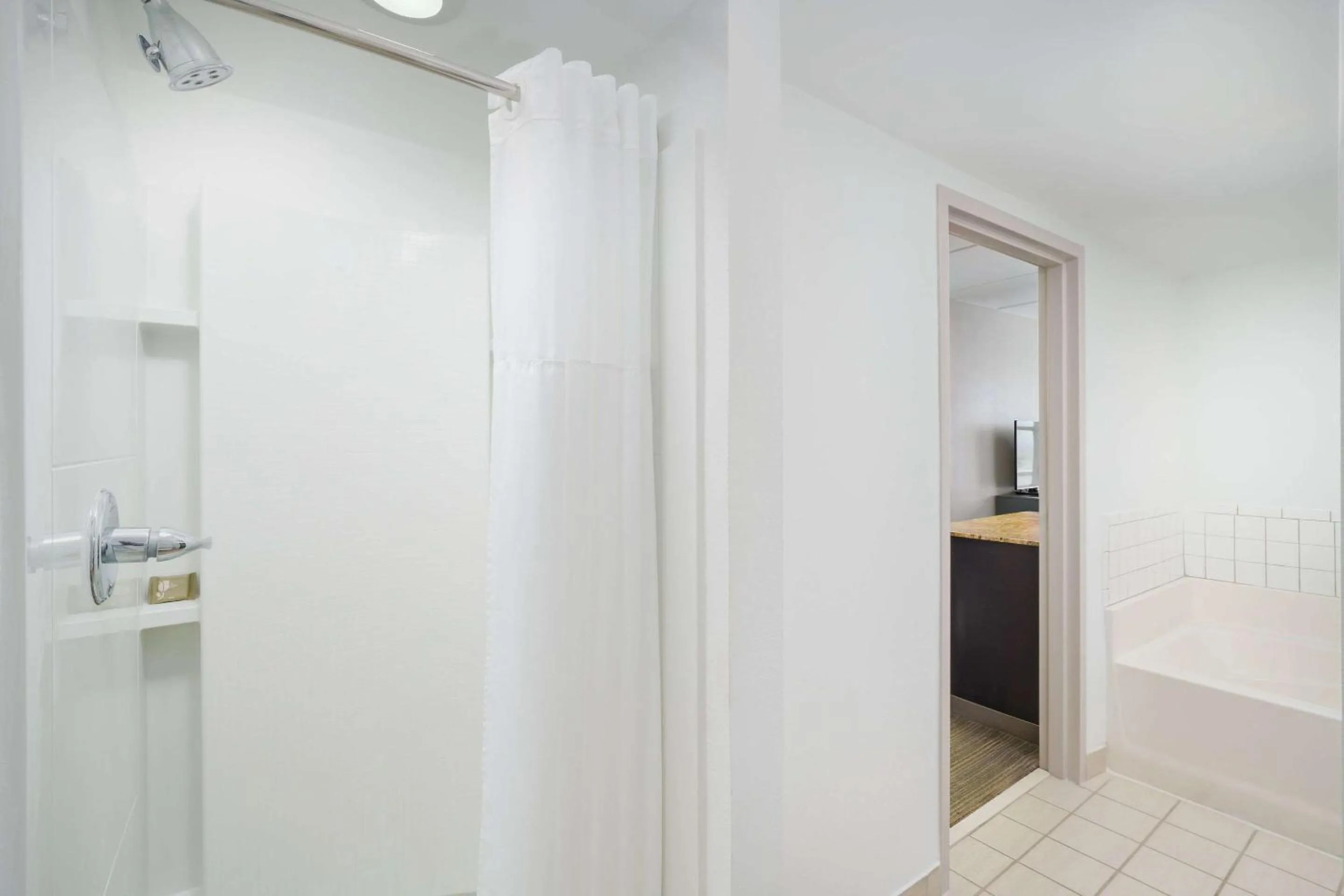 Bedroom in Country Inn & Suites by Radisson, Orlando Airport, FL