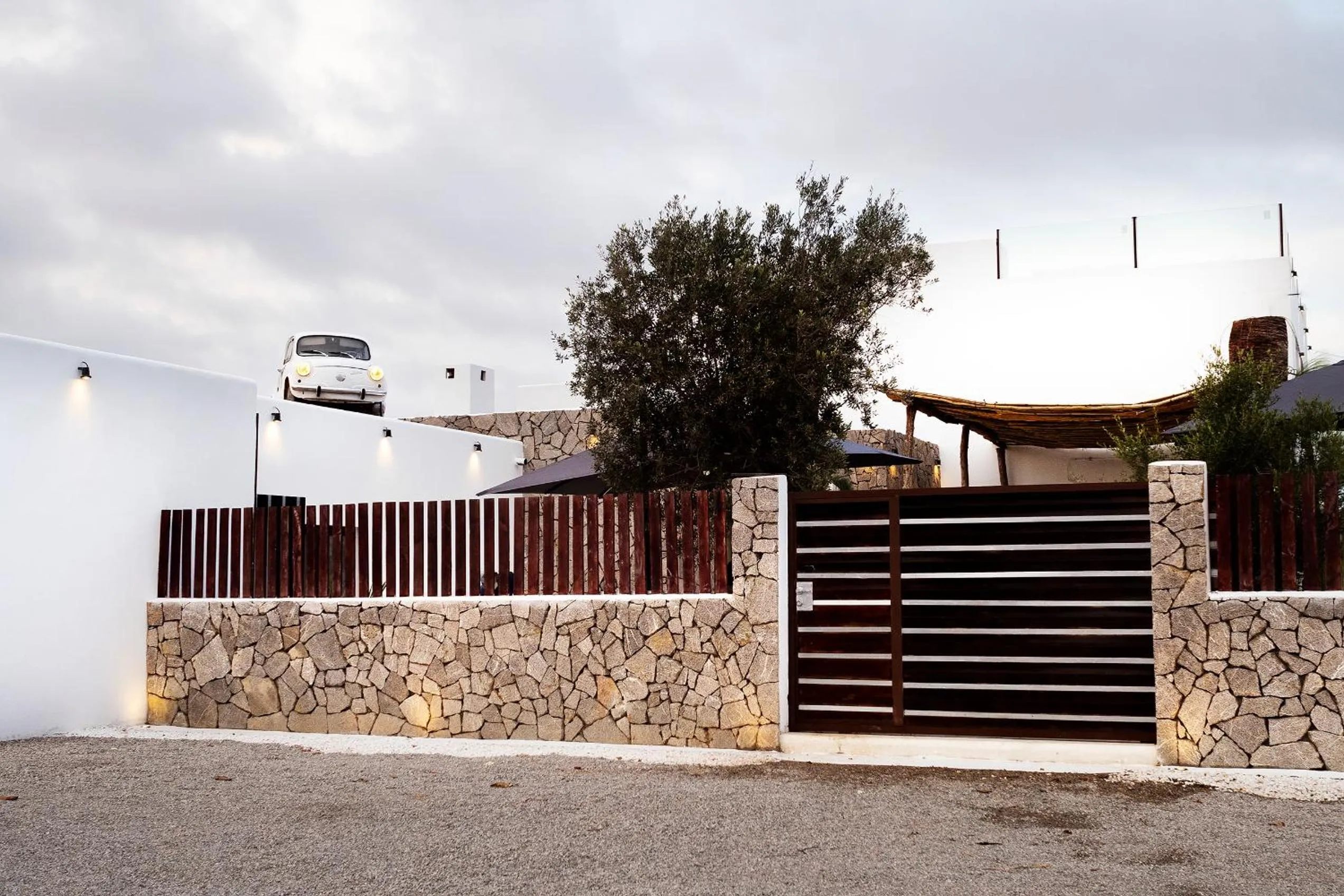 Property building in PAIISE Hotels