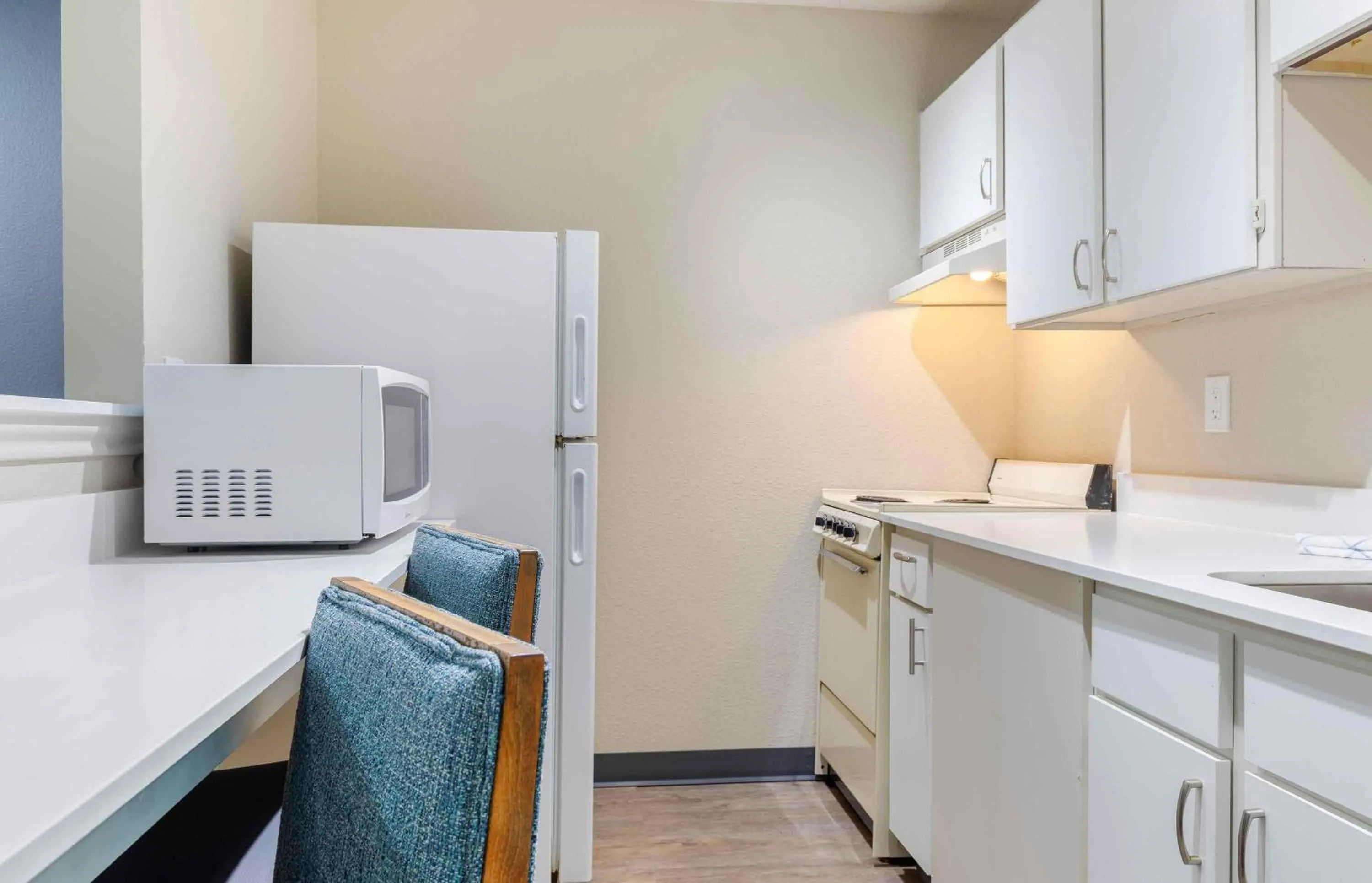 Kitchen or kitchenette in Extended Stay America Suites - Arlington - Six Flags