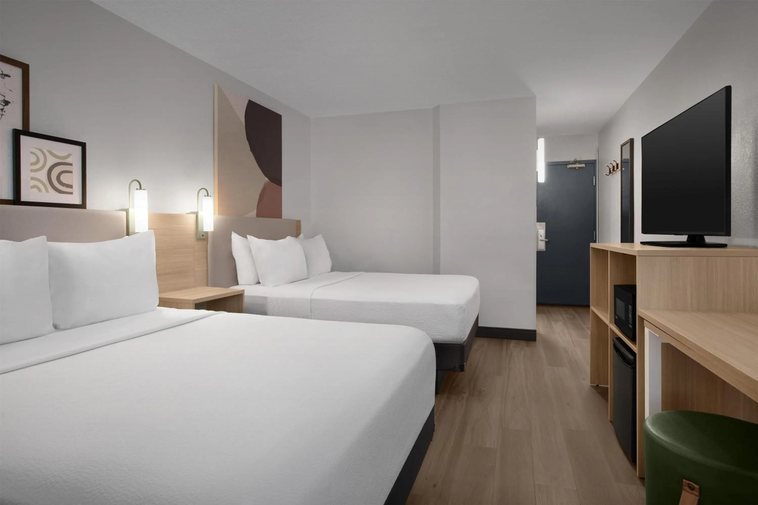 Bed in Spark by Hilton Denver East I 70