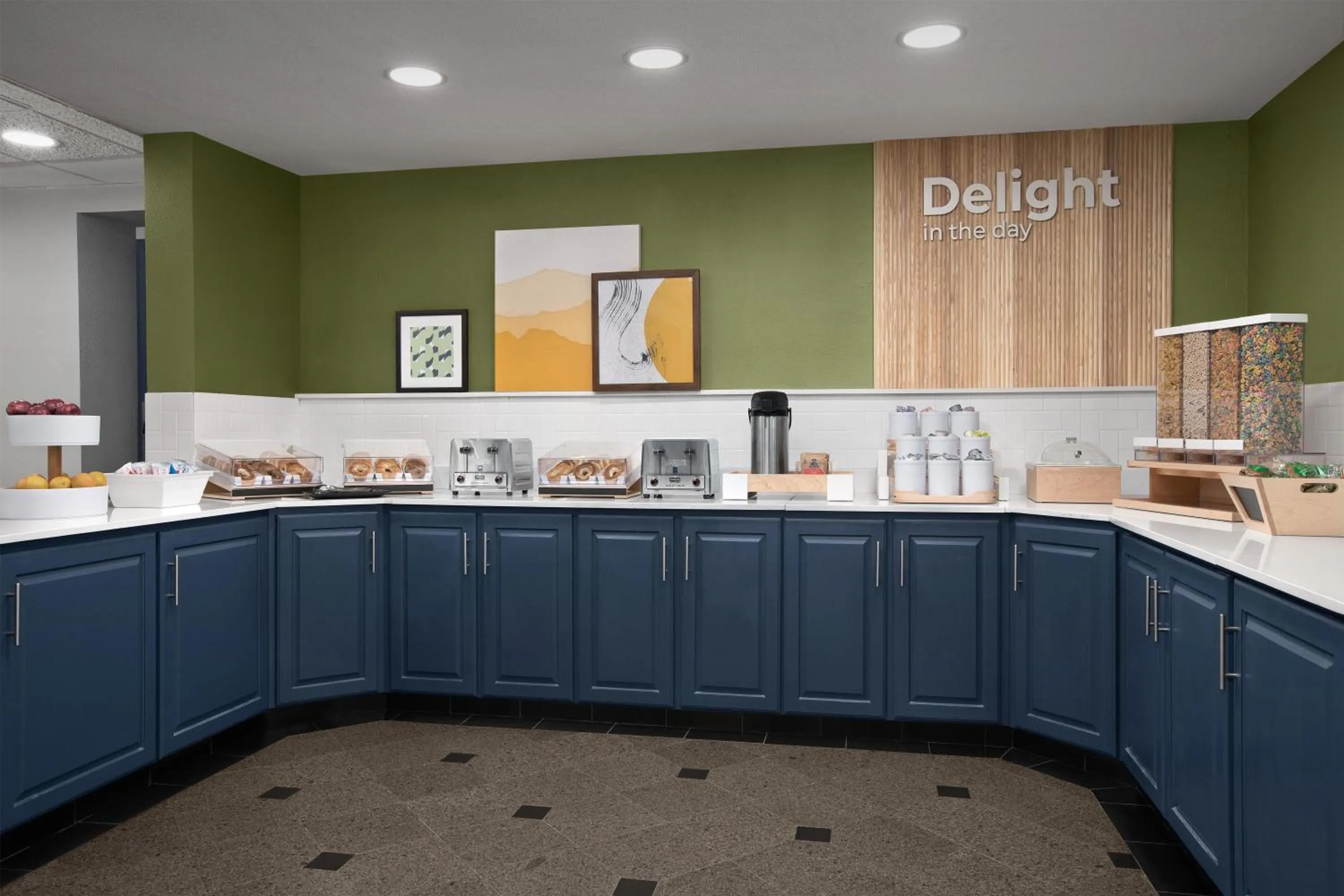 Breakfast in Spark by Hilton Denver East I 70