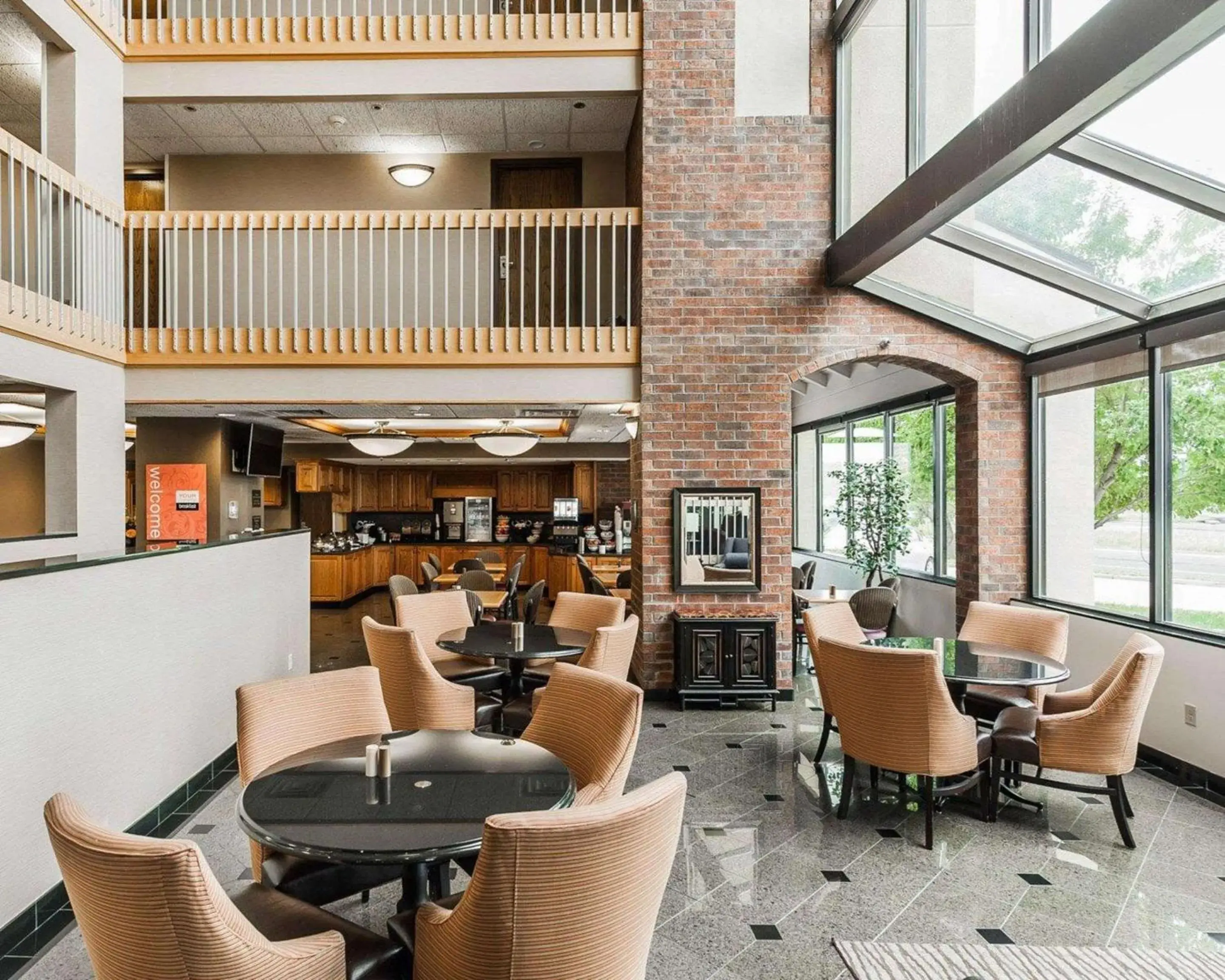 Restaurant/places to eat in Comfort Inn Denver East Restaurant/places to eat in Comfort Inn Denver East