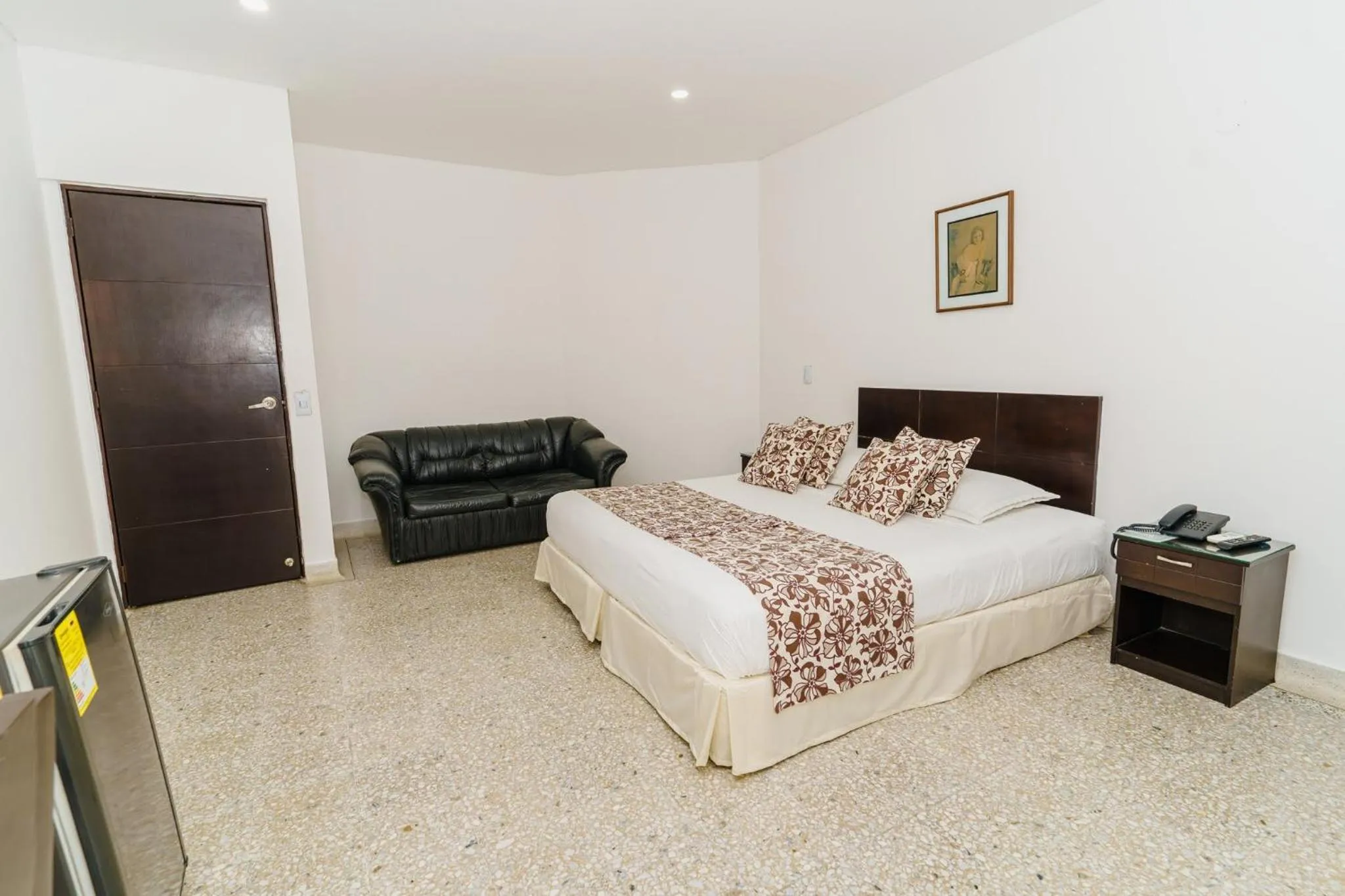 Living room, Bed in Hotel Las Molas