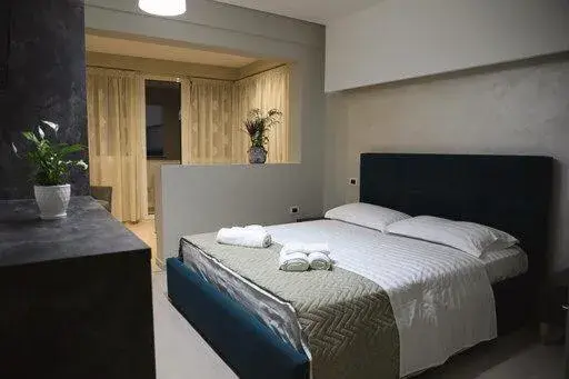 Double or Twin Room with Extra Bed in Hotel Miki Double or Twin Room with Extra Bed in Hotel Miki