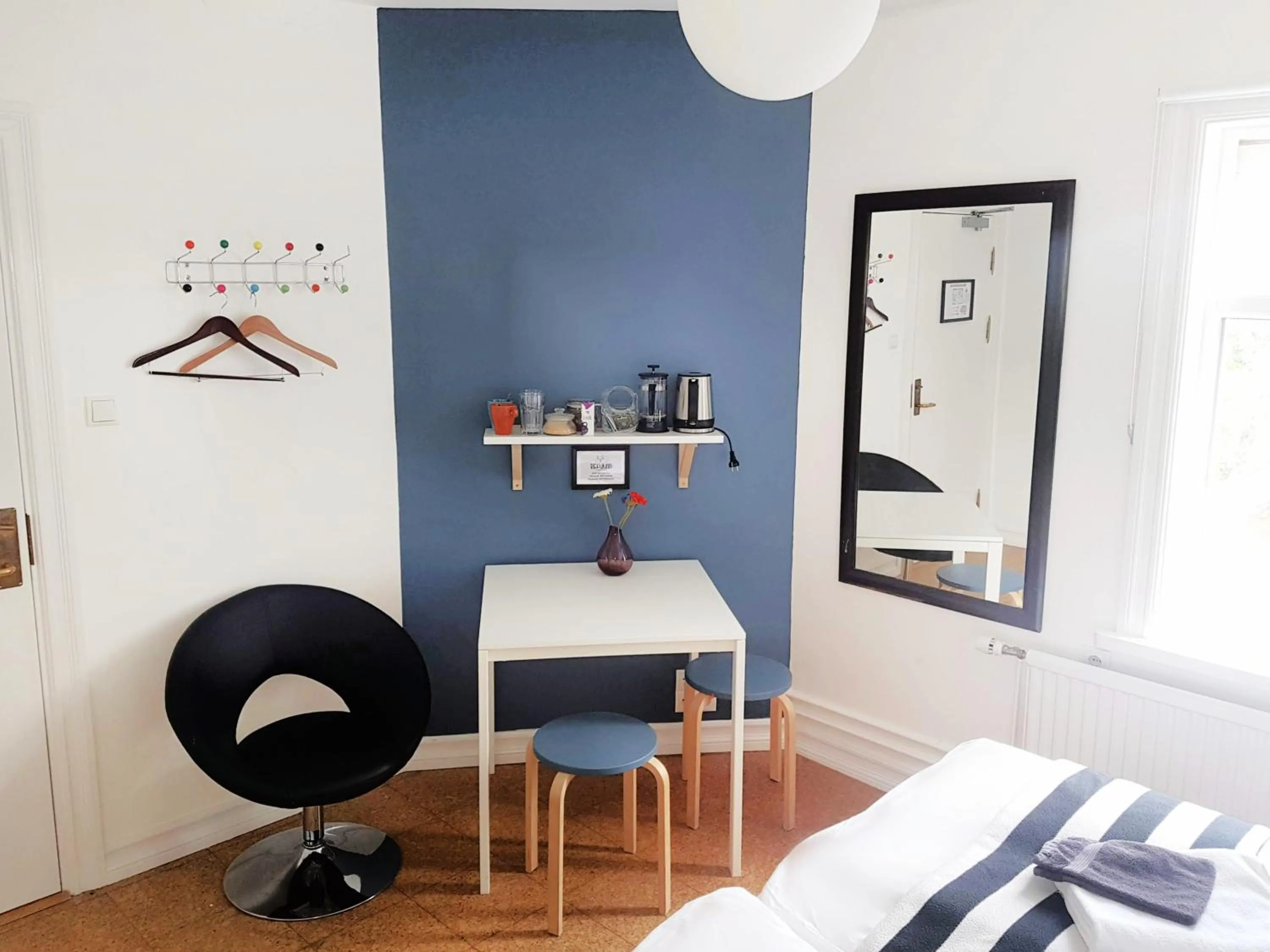 Refurinn Reykjavik Guesthouse