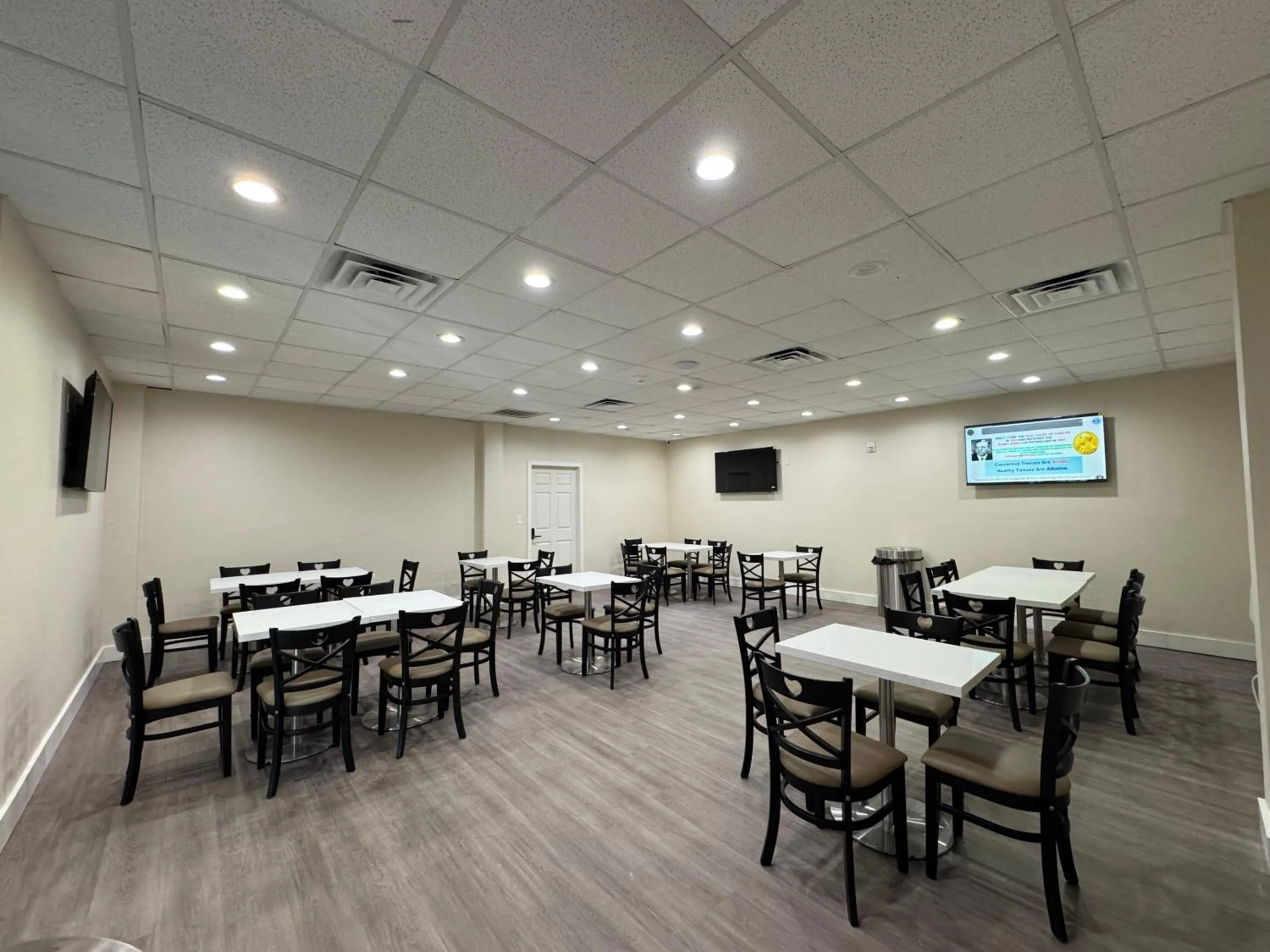 Breakfast in Baymont by Wyndham Corpus Christi Airport