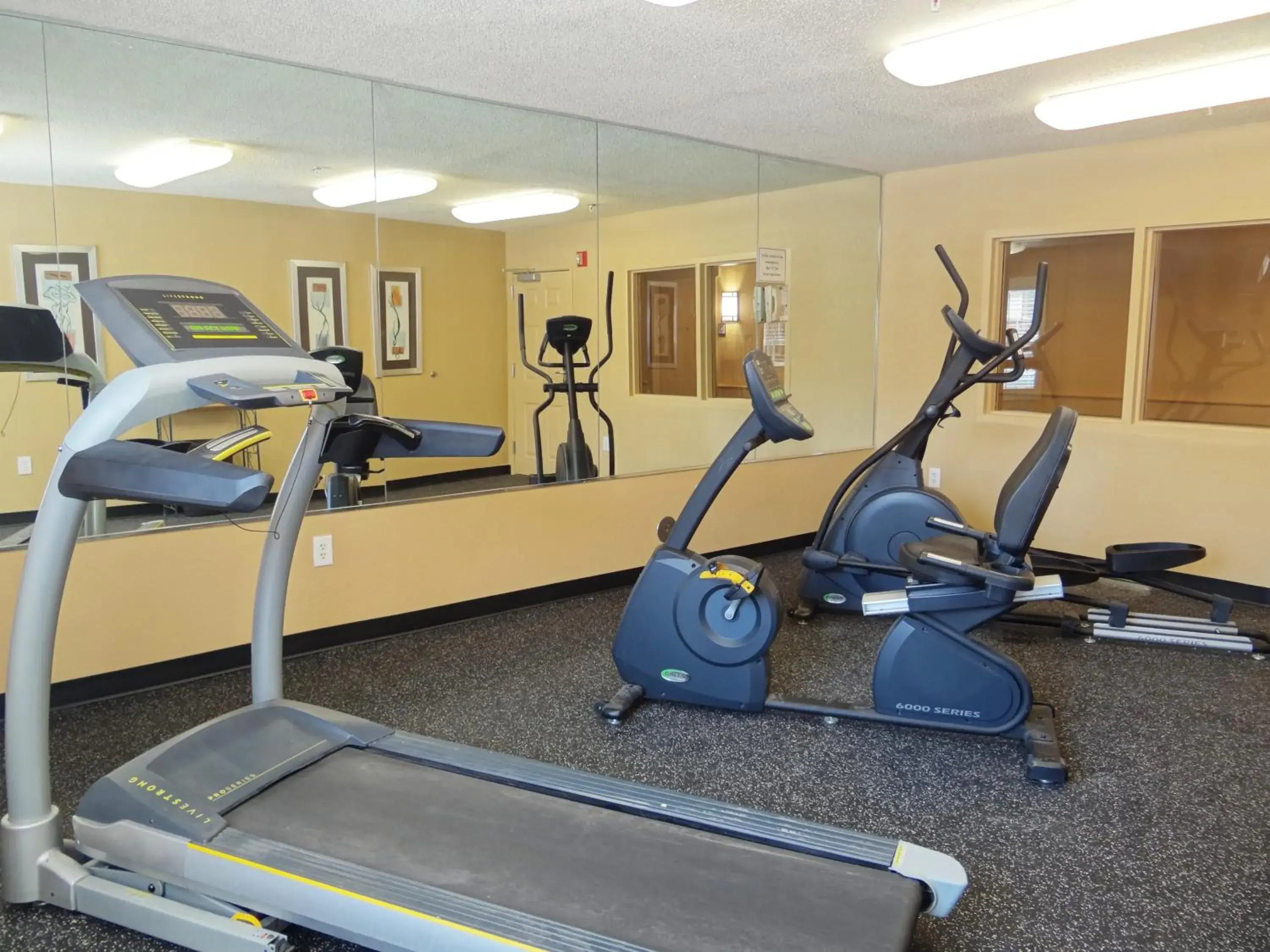 Fitness centre/facilities in Extended Stay America Suites - Raleigh - RTP - 4919 Miami Blvd Fitness centre/facilities in Extended Stay America Suites - Raleigh - RTP - 4919 Miami Blvd