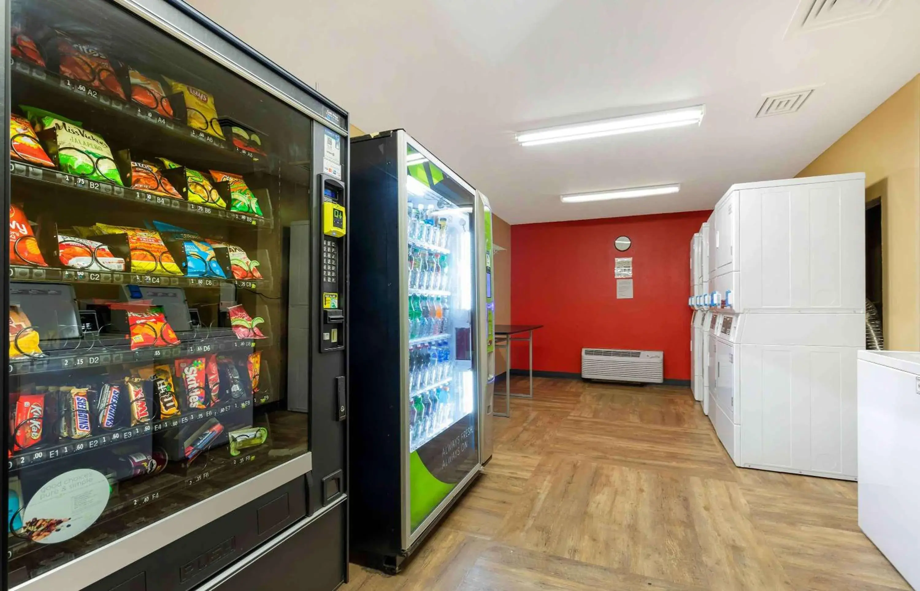 Property building in Extended Stay America Select Suites - Austin - Round Rock - North Property building in Extended Stay America Select Suites - Austin - Round Rock - North