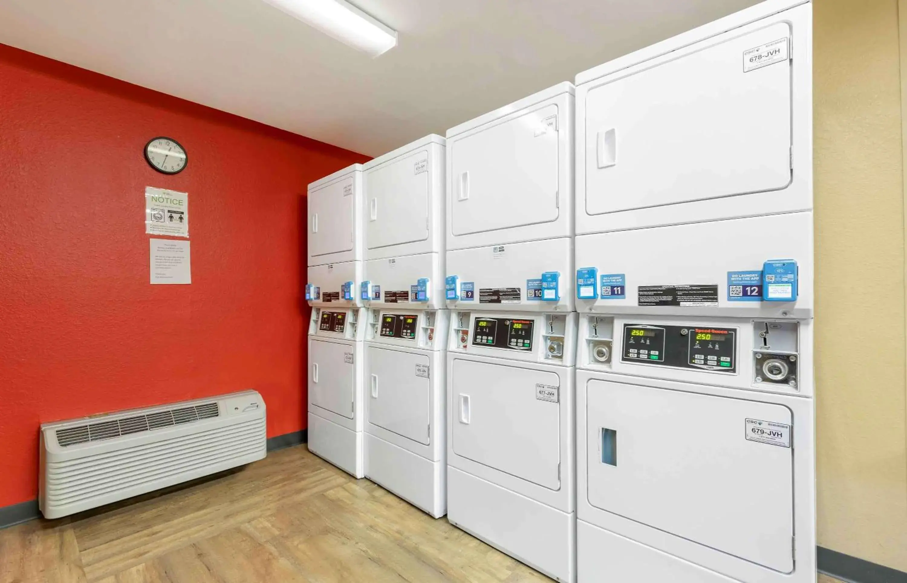 Property building in Extended Stay America Select Suites - Austin - Round Rock - North Property building in Extended Stay America Select Suites - Austin - Round Rock - North