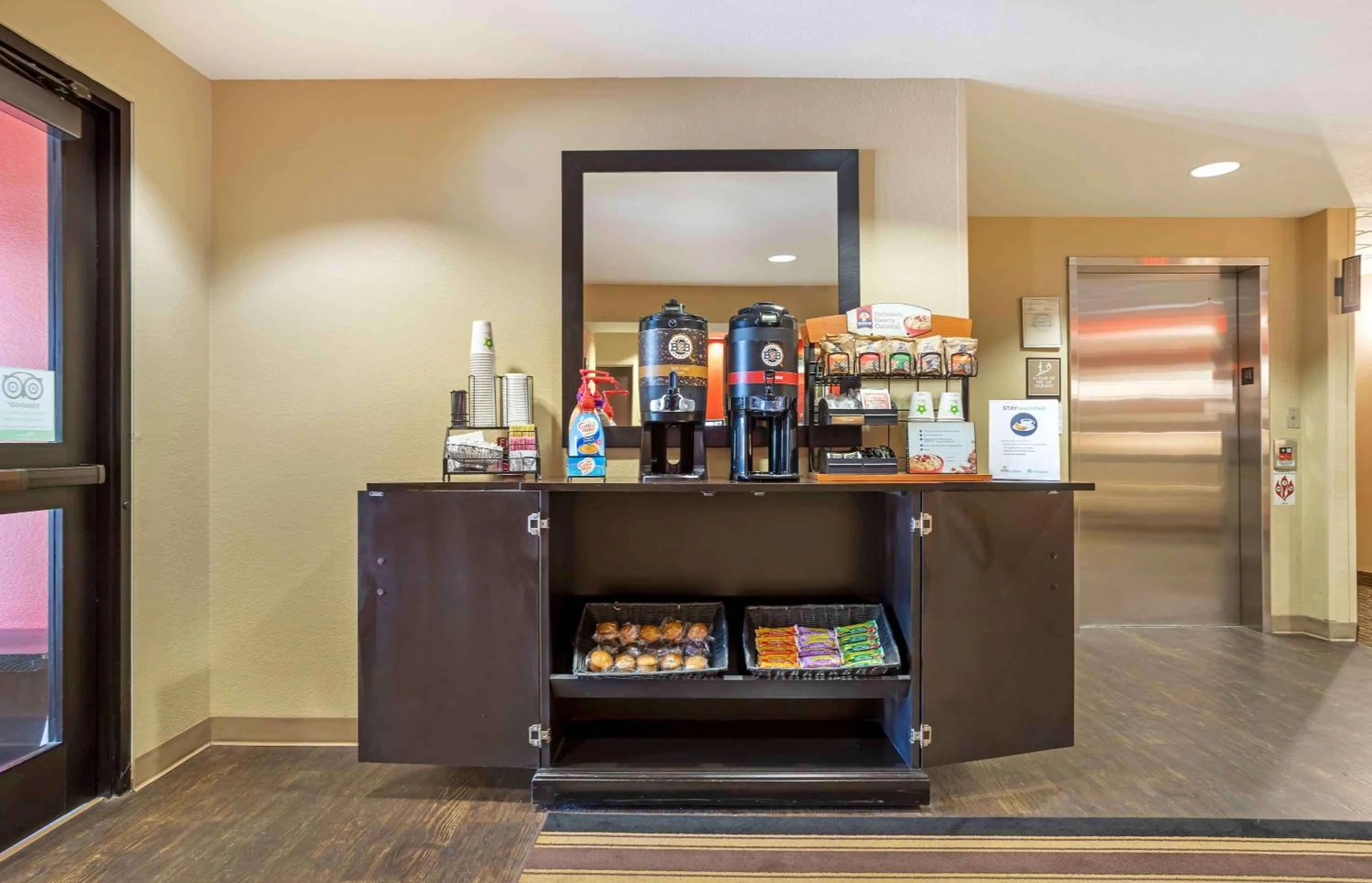Breakfast in Extended Stay America Select Suites - Austin - Round Rock - North