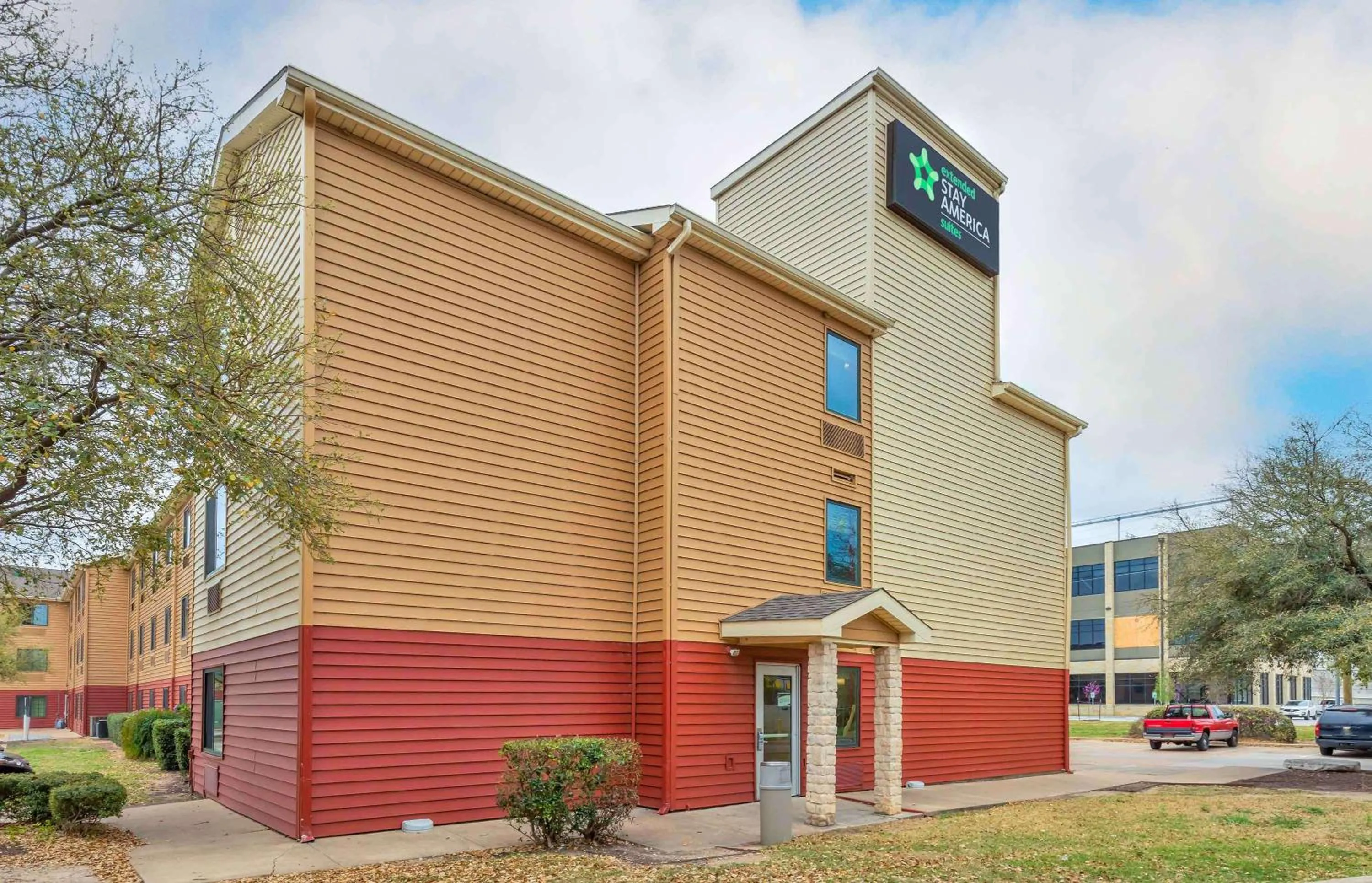 Property building in Extended Stay America Select Suites - Austin - Round Rock - North