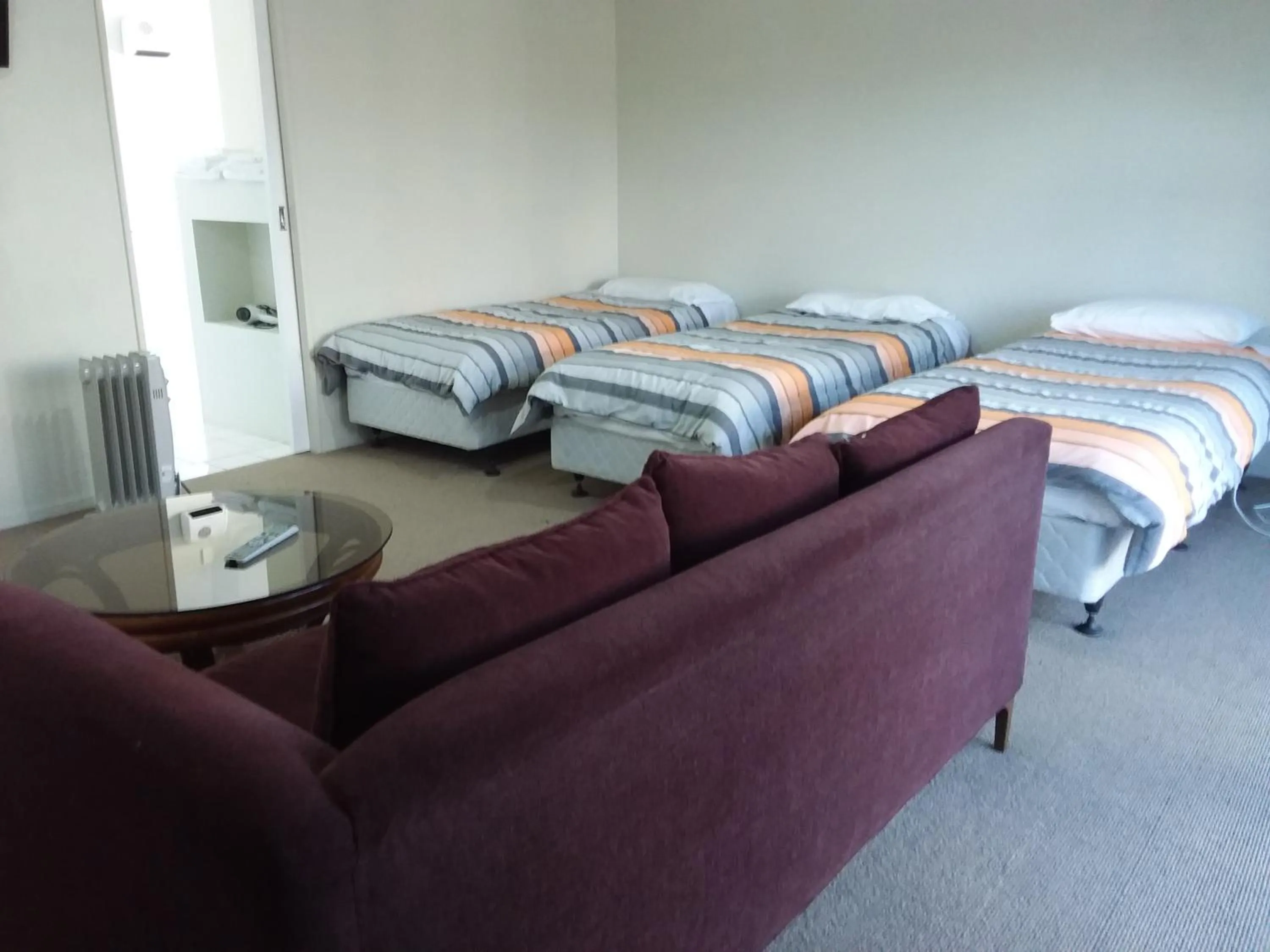 Bed in Pine Lake View Lodge