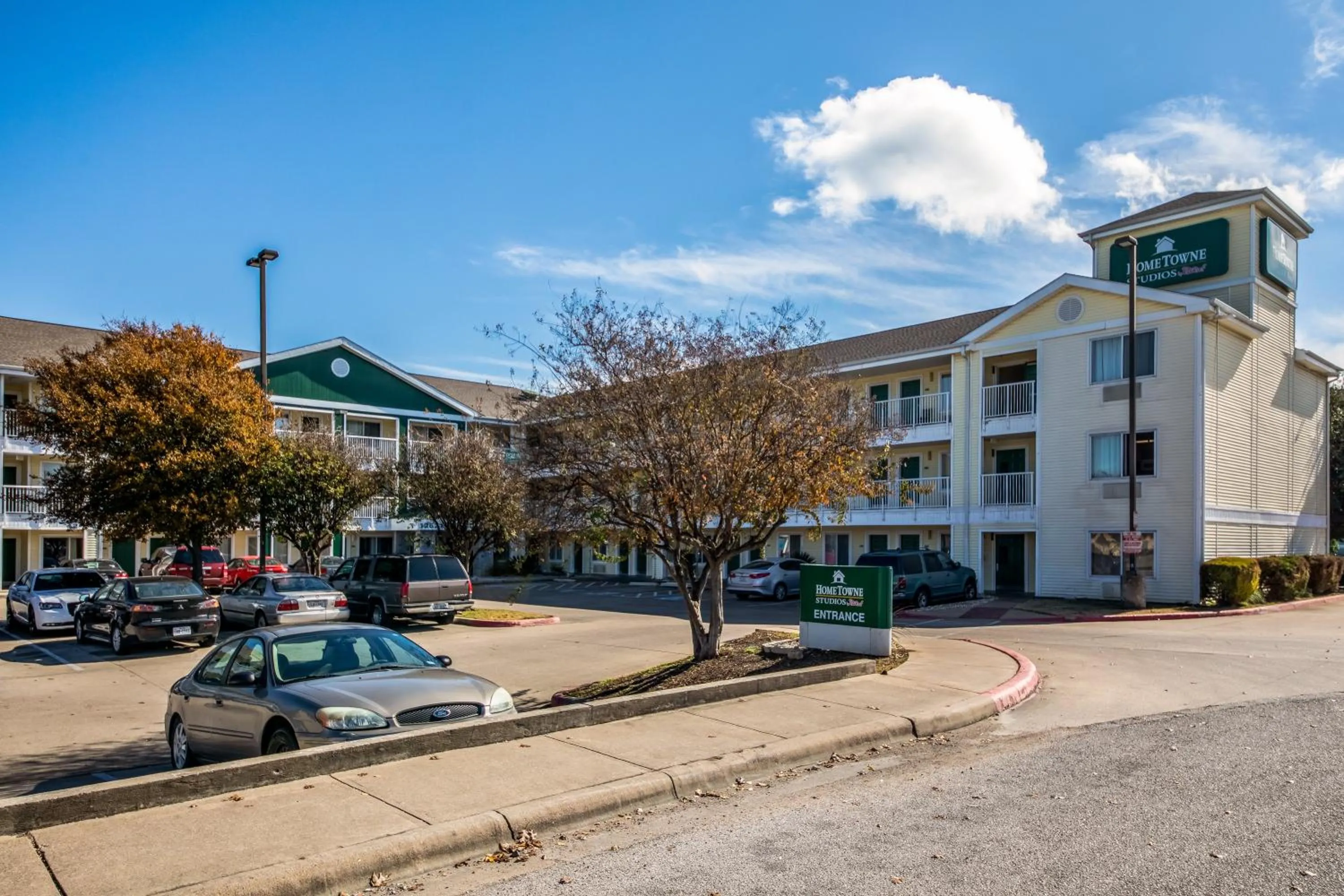 Property building in HomeTowne Studios by Red Roof Austin