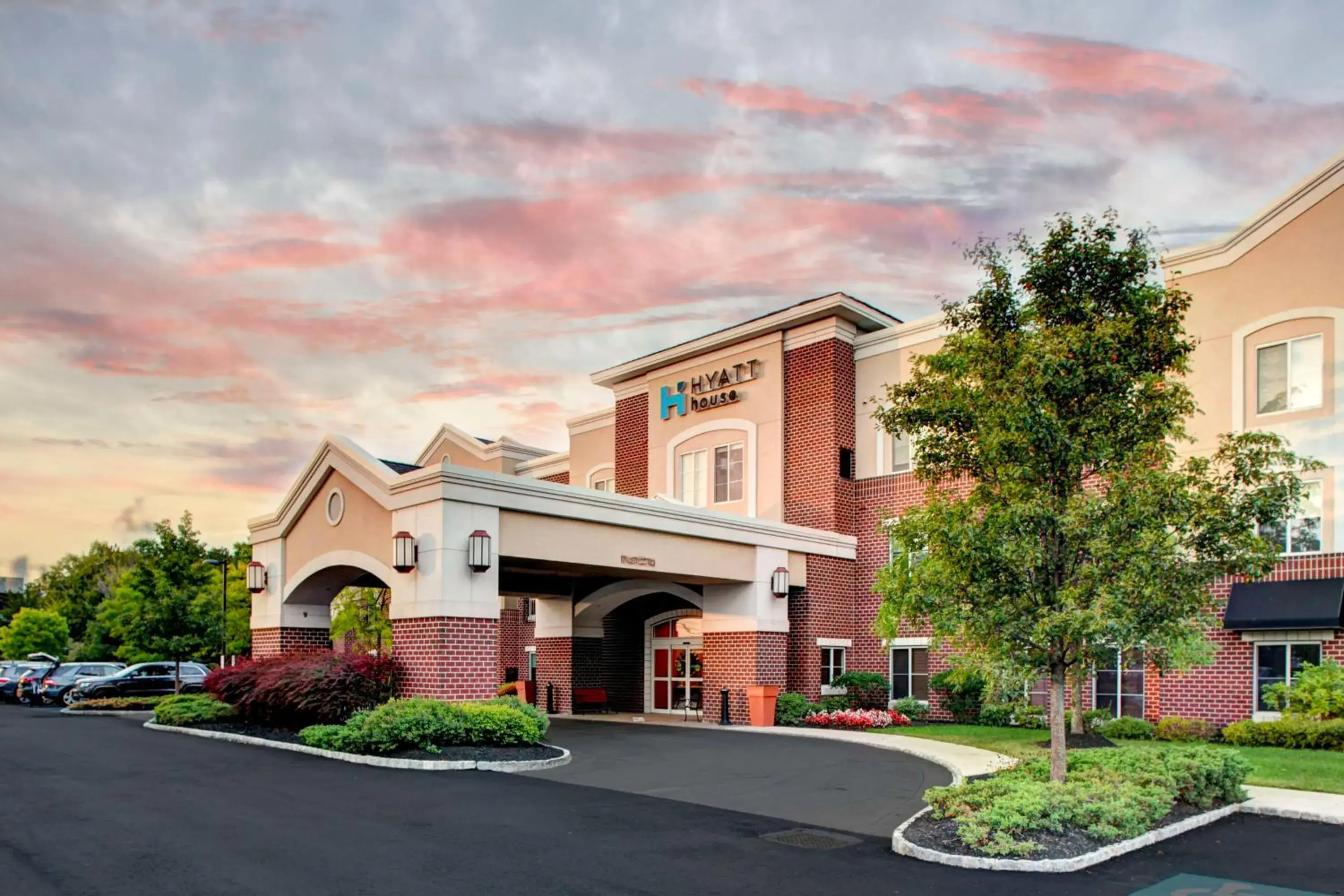 Property building in Hyatt House Branchburg - Bridgewater Property building in Hyatt House Branchburg - Bridgewater