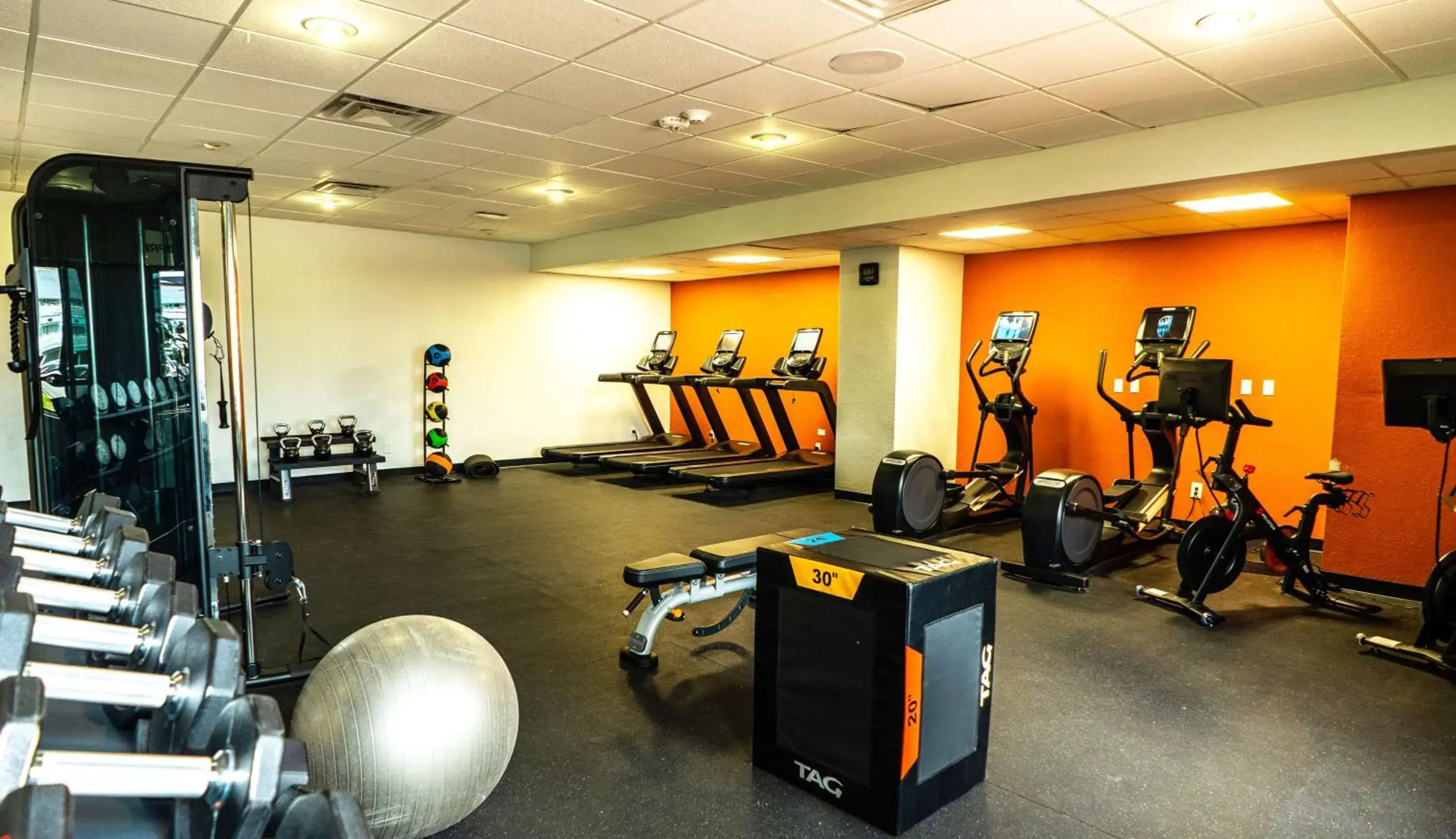 Fitness centre/facilities in DoubleTree by Hilton Corpus Christi Beachfront Fitness centre/facilities in DoubleTree by Hilton Corpus Christi Beachfront