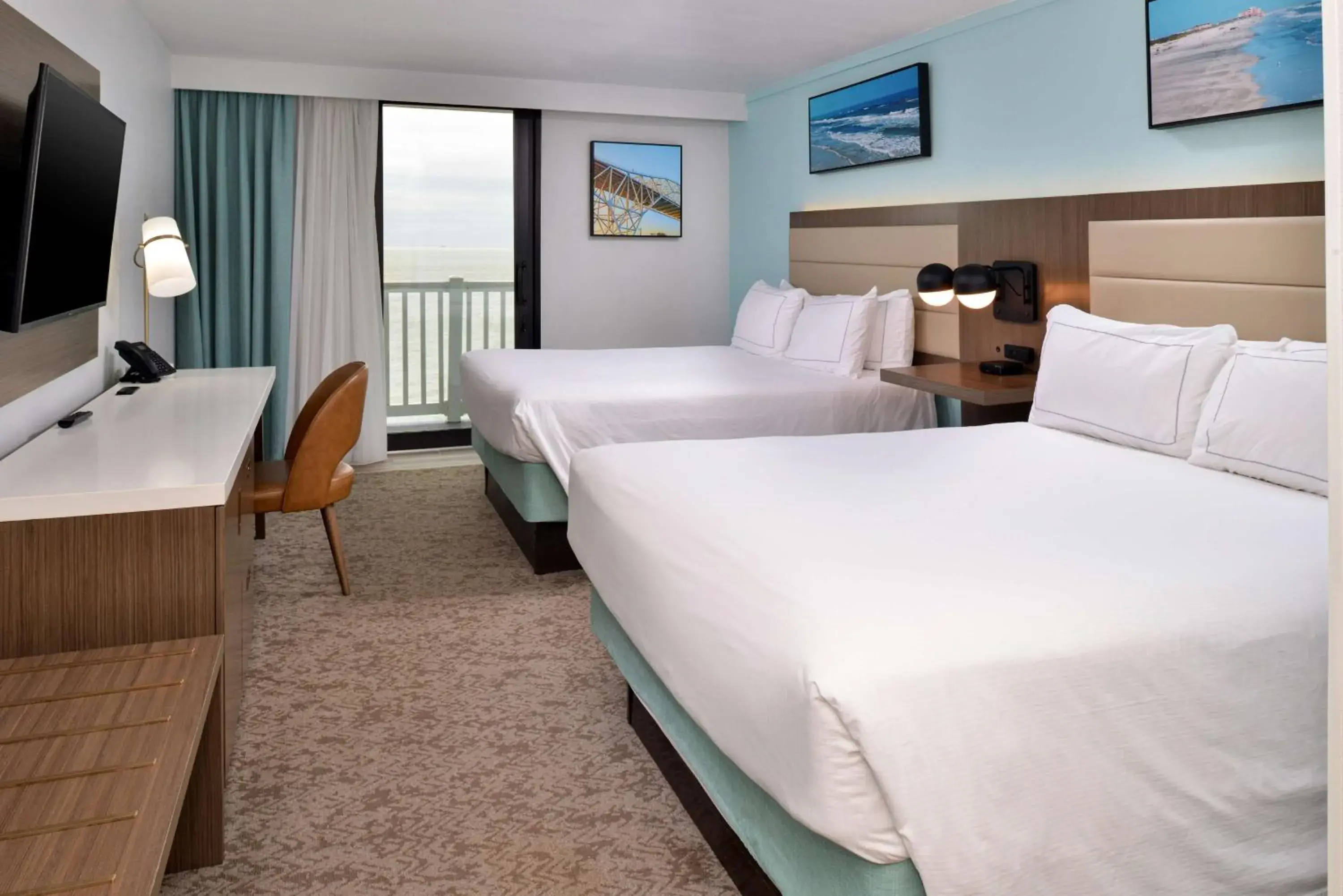 Bed in DoubleTree by Hilton Corpus Christi Beachfront Bed in DoubleTree by Hilton Corpus Christi Beachfront