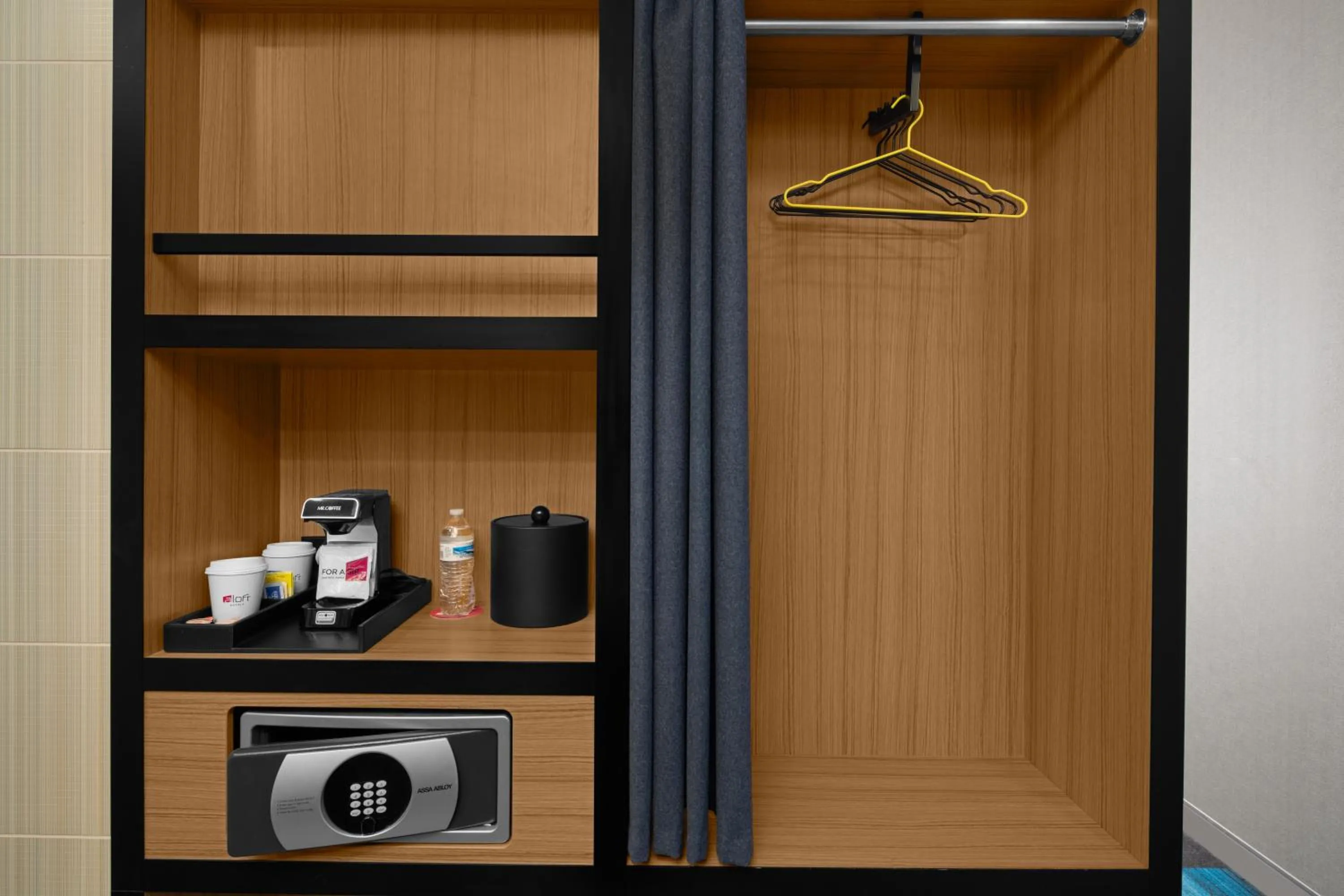 Coffee/tea facilities in Aloft Broomfield Denver