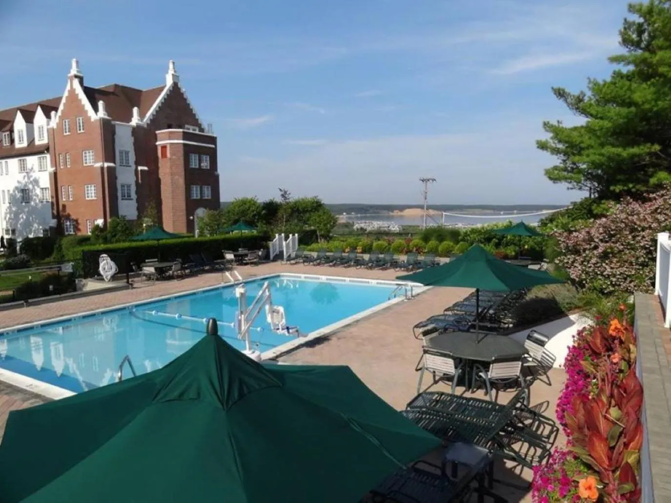 Swimming pool in Montauk Manor