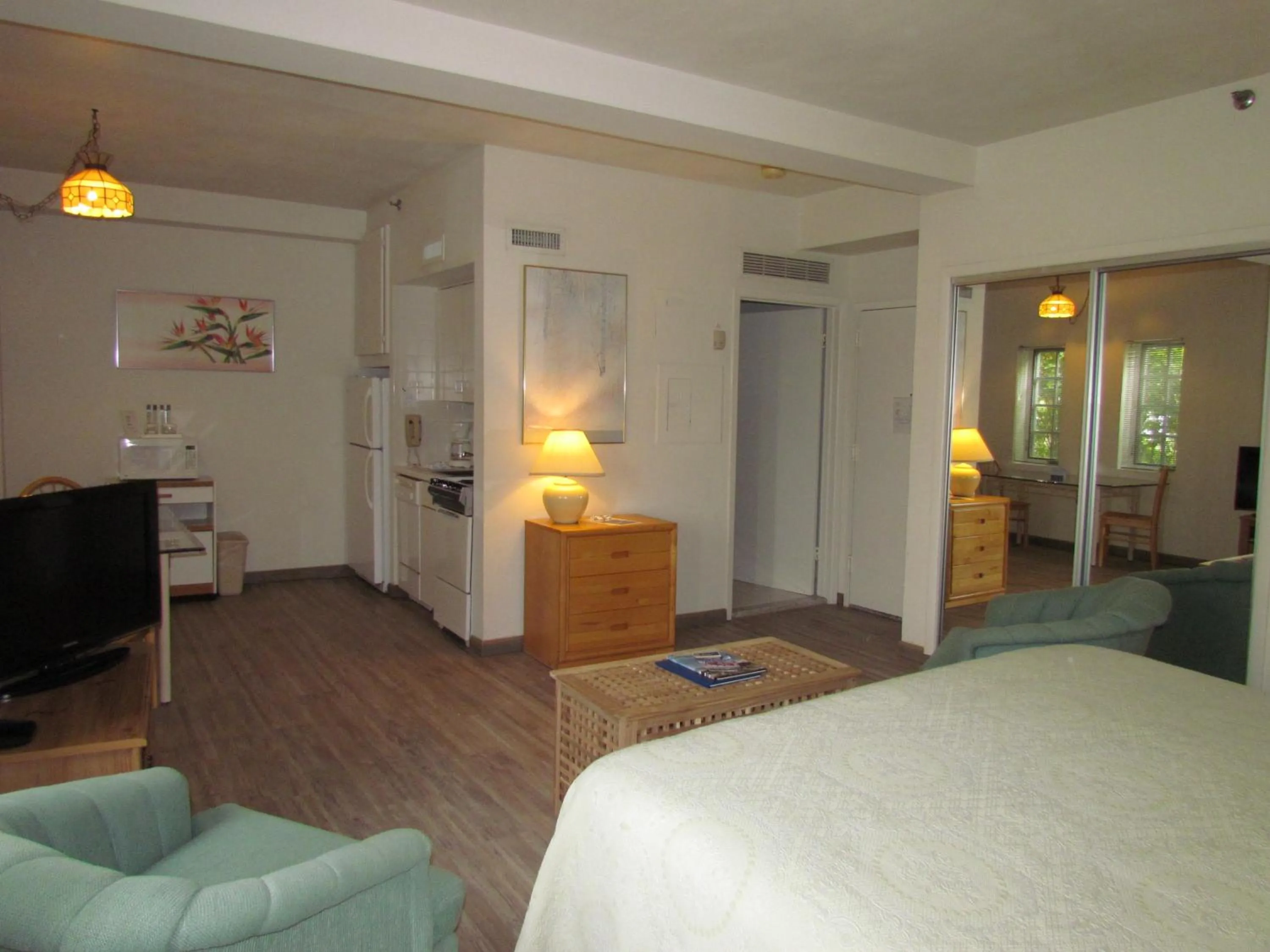 Bedroom, Bed in Montauk Manor