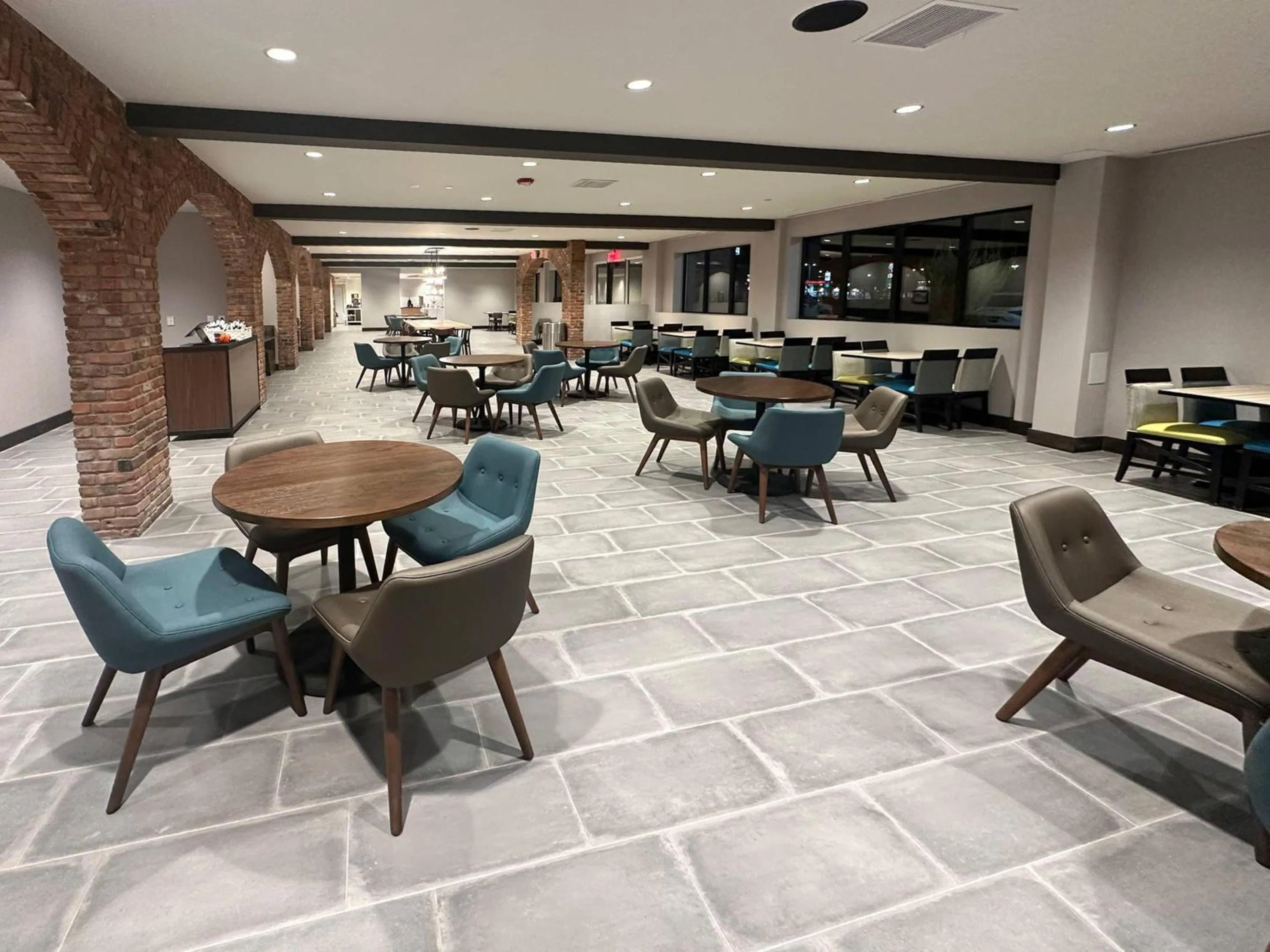 Restaurant/places to eat in Clarion Hotel Rock Springs-Green River